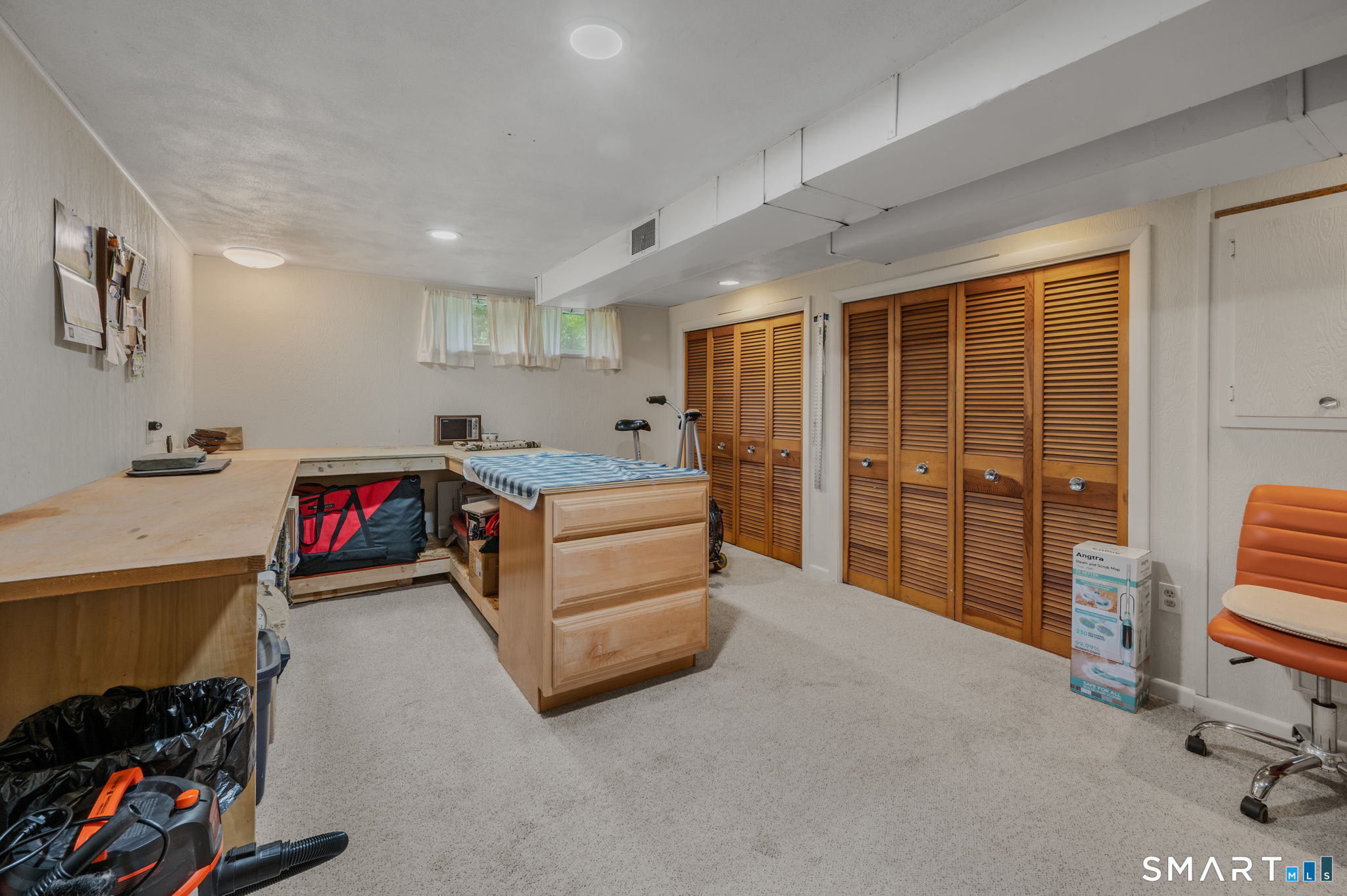 New London, Connecticut, 06320, United States, 4 Bedrooms Bedrooms, ,4 BathroomsBathrooms,Residential,For Sale,2048761