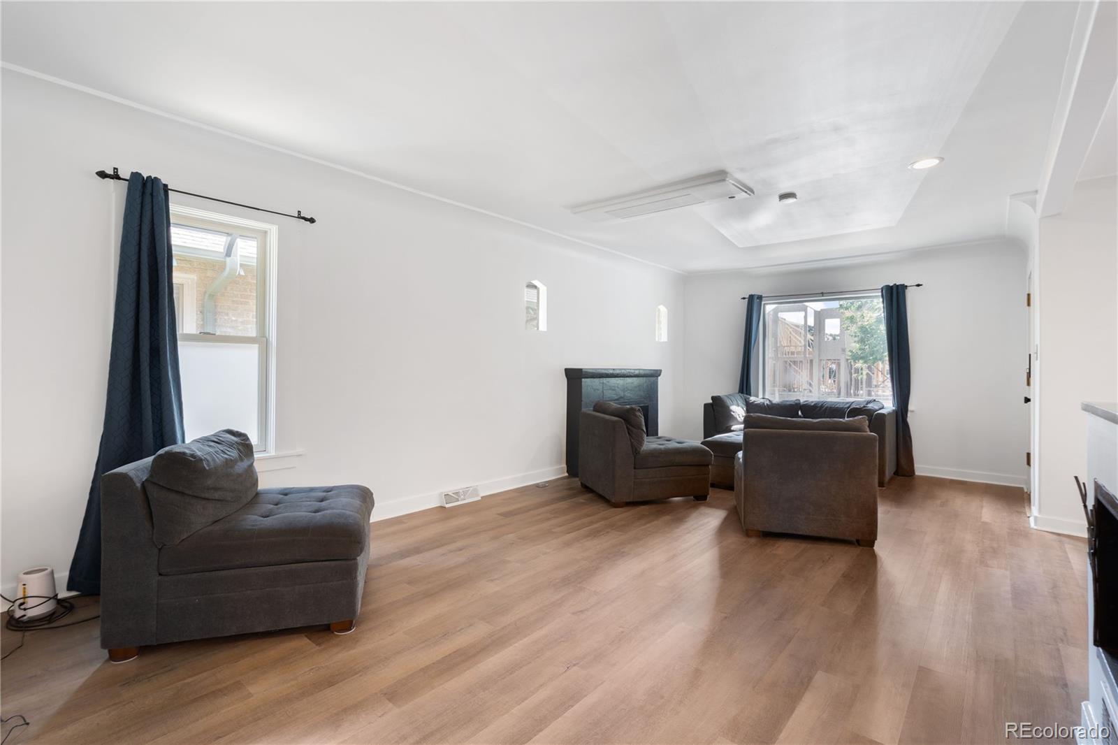 Denver, Colorado, 80211, United States, 3 Bedrooms Bedrooms, ,1 BathroomBathrooms,Residential,For Sale,1896112