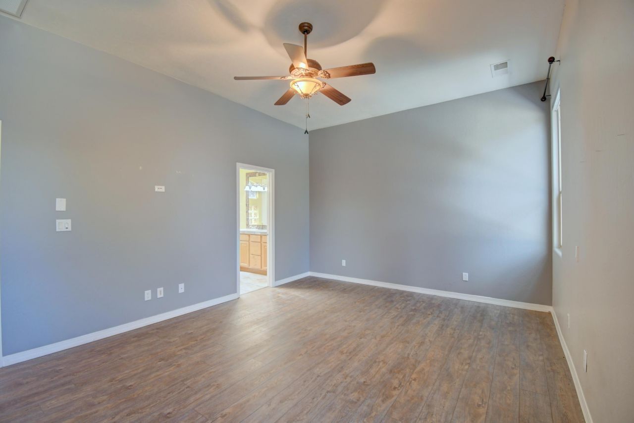 Albuquerque, New Mexico, 87122, United States, 3 Bedrooms Bedrooms, ,2 BathroomsBathrooms,Residential,For Sale,1971329