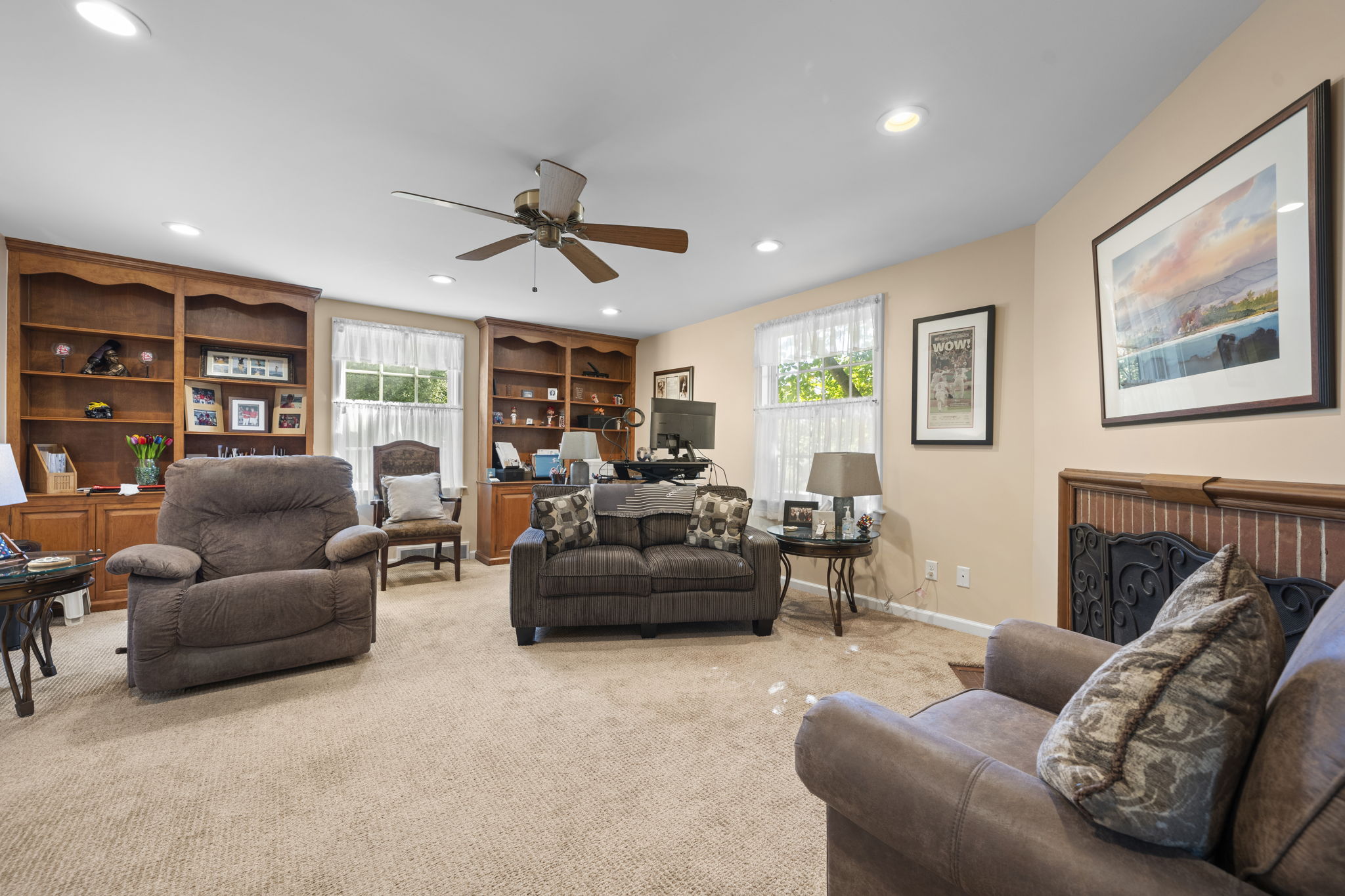  This classic Berkshire home offers curb appeal galore - 物件實景