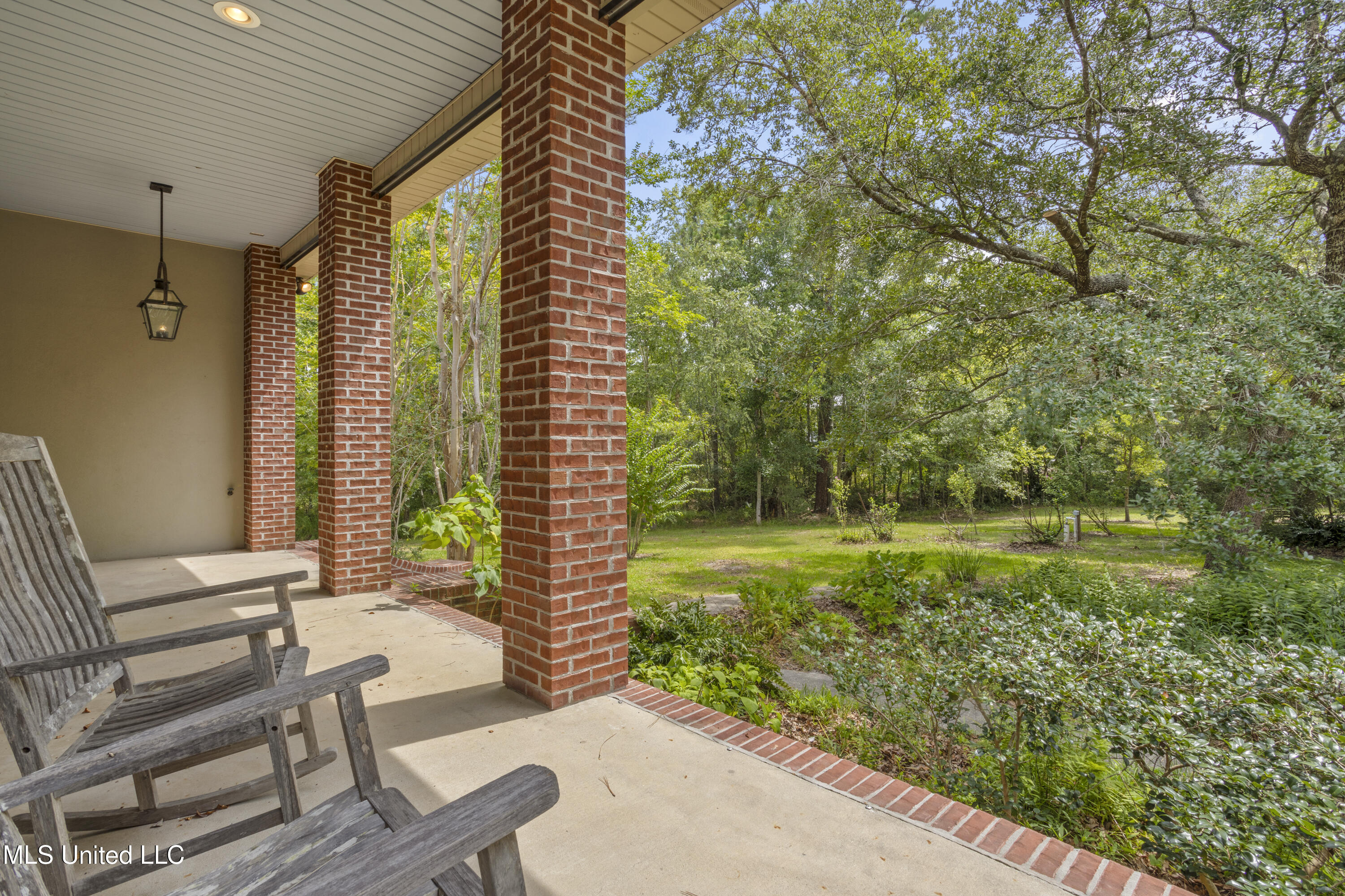 Pass Christian, Mississippi, 39571, United States, 4 Bedrooms Bedrooms, ,3 BathroomsBathrooms,Residential,For Sale,1903520