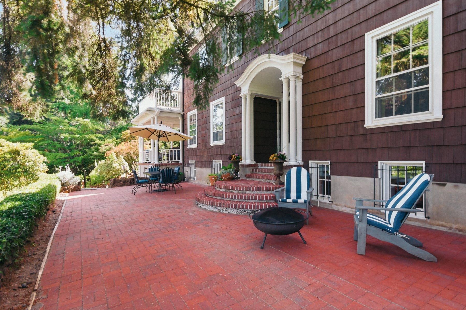  2030 S MILITARY RD Portland, OR 97219 - 物件實景