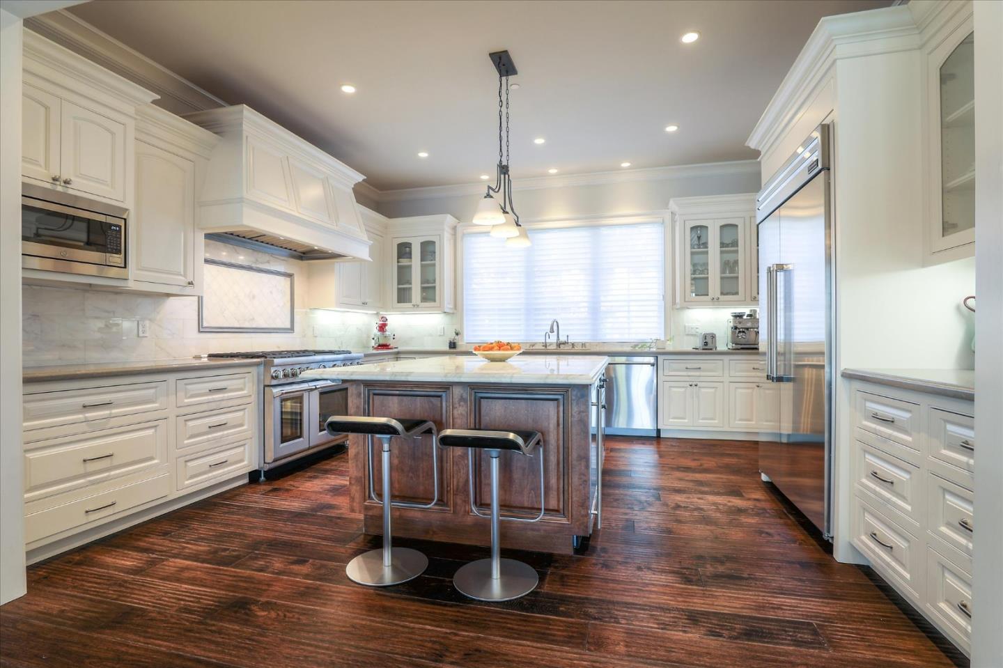 San Jose, California, 95126, United States, 4 Bedrooms Bedrooms, ,6 BathroomsBathrooms,Residential,For Sale,1987802