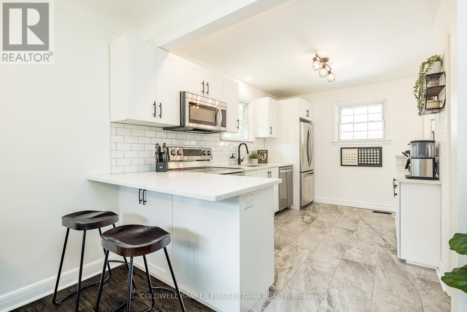 STITTSVILLE, Ontario, K2S 1P8, CA, 2 Bedrooms Bedrooms, ,1 BathroomBathrooms,Residential,For Sale,1907664