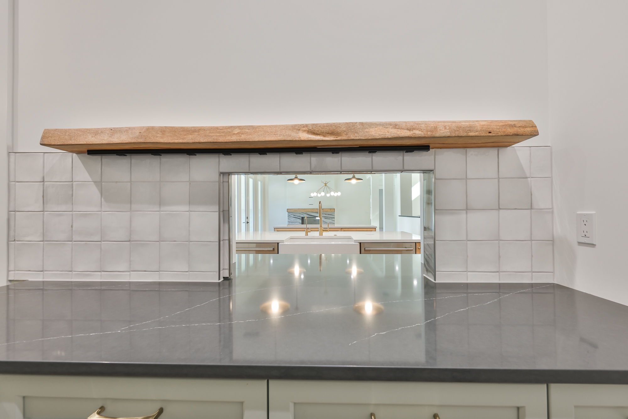 Tampa, Florida, 33629, United States, 5 Bedrooms Bedrooms, ,7 BathroomsBathrooms,Residential,For Sale,2007837