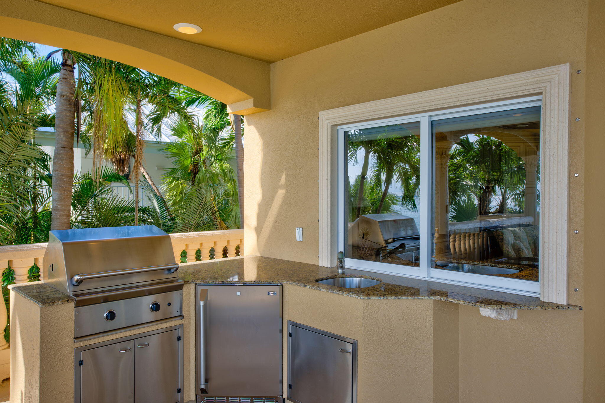 KEY COLONY, Florida, 33051, United States, 4 Bedrooms Bedrooms, ,5 BathroomsBathrooms,Residential,For Sale,1997483