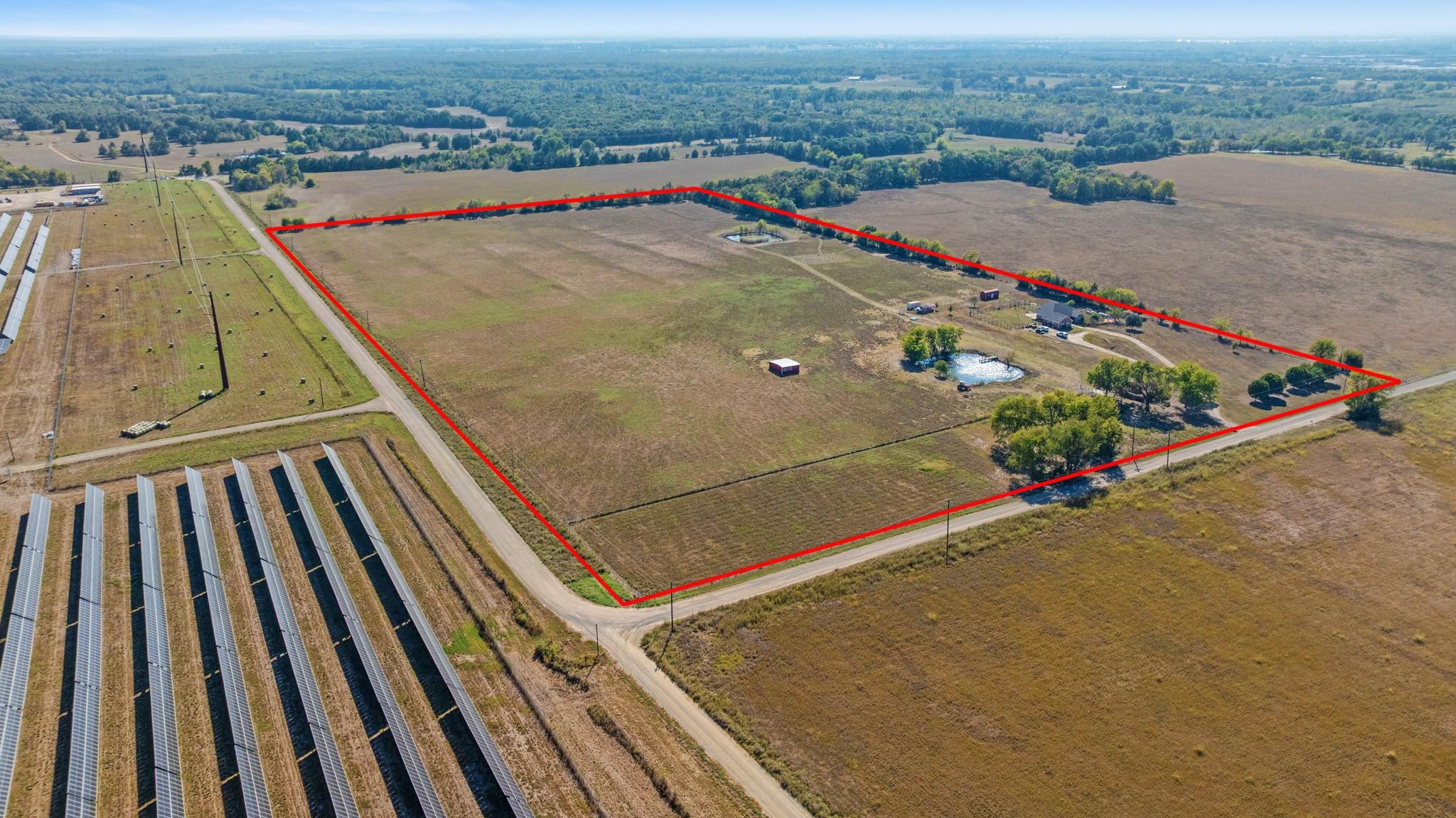 Deport, Texas, 75436, United States, 3 Bedrooms Bedrooms, ,3 BathroomsBathrooms,Residential,For Sale,1982832