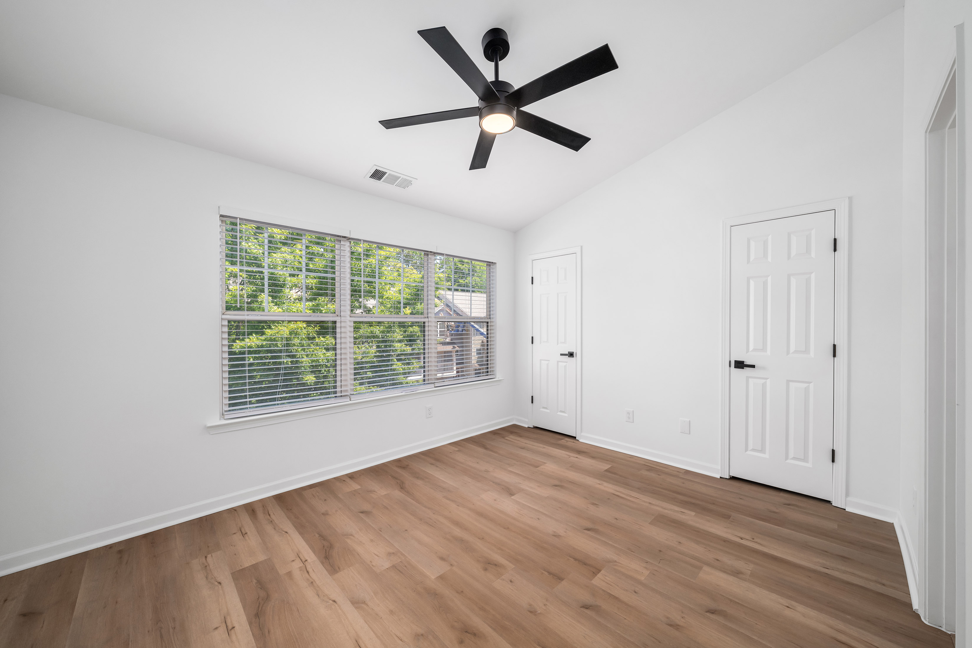  Renovated Townhome in Atlanta