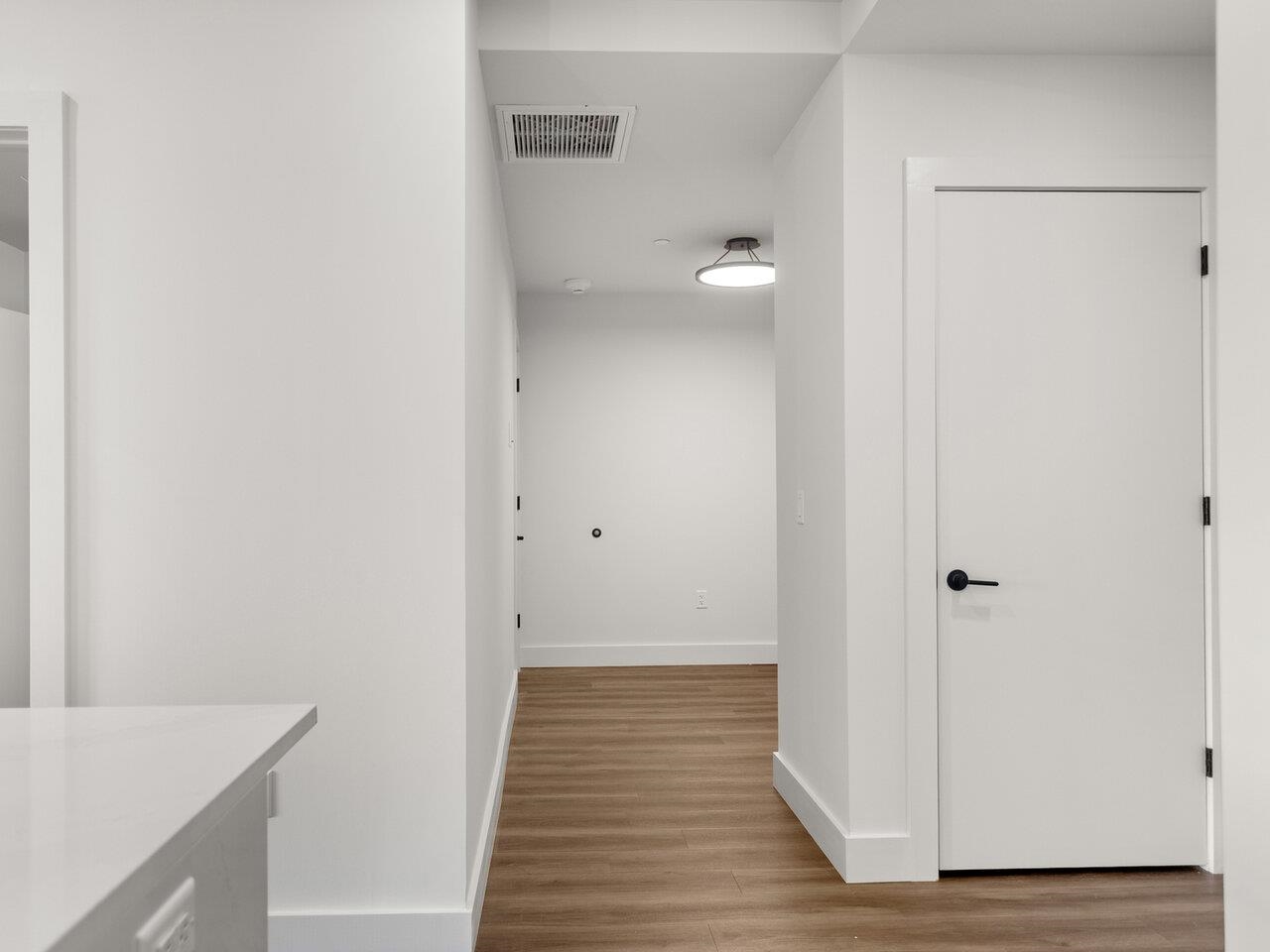 Burlington, Vermont, 05401, United States, 1 Bedroom Bedrooms, ,Residential,For Sale,1776931