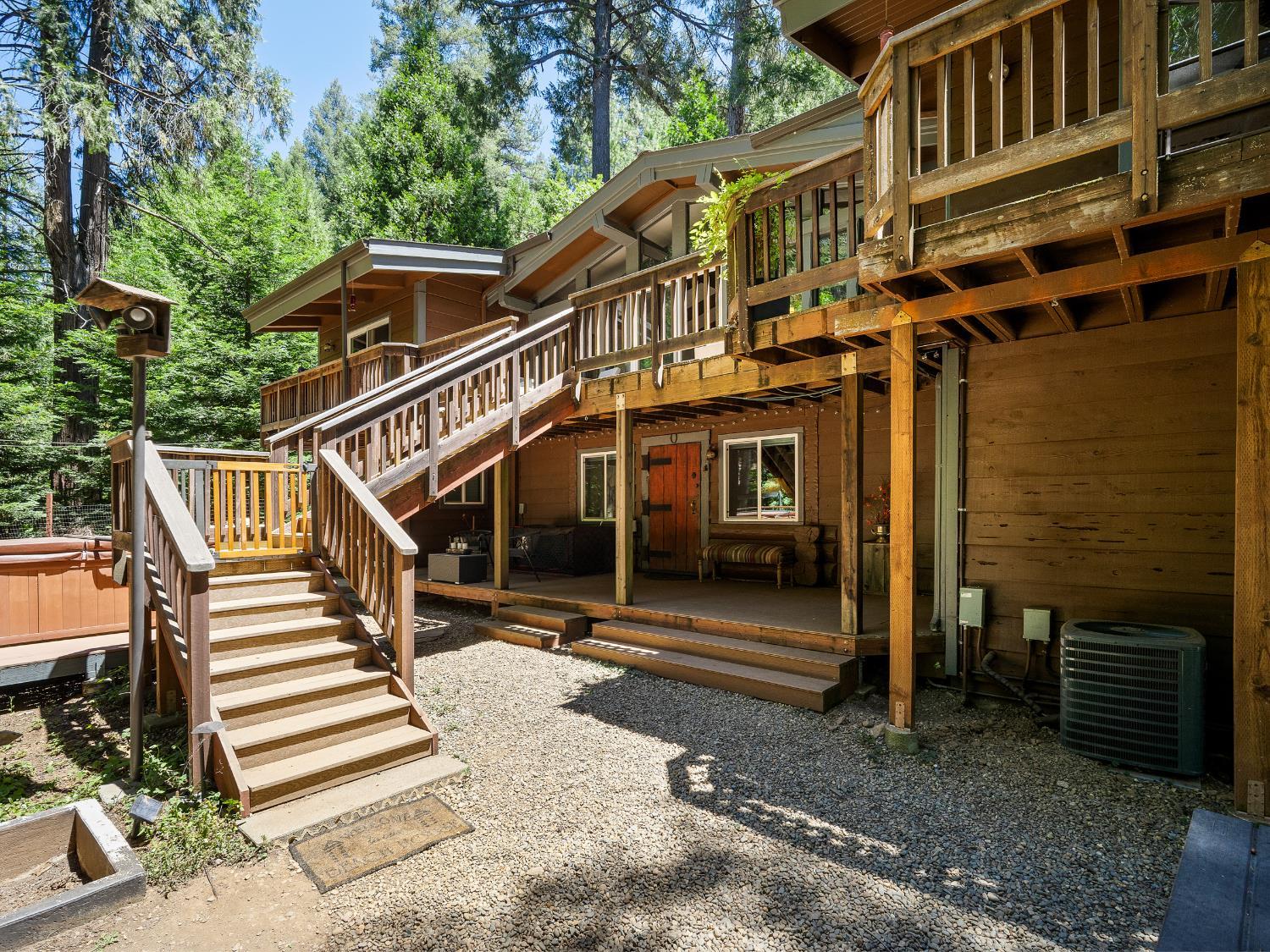 Placerville, California, 95667, United States, 4 Bedrooms Bedrooms, ,4 BathroomsBathrooms,Residential,For Sale,1881790