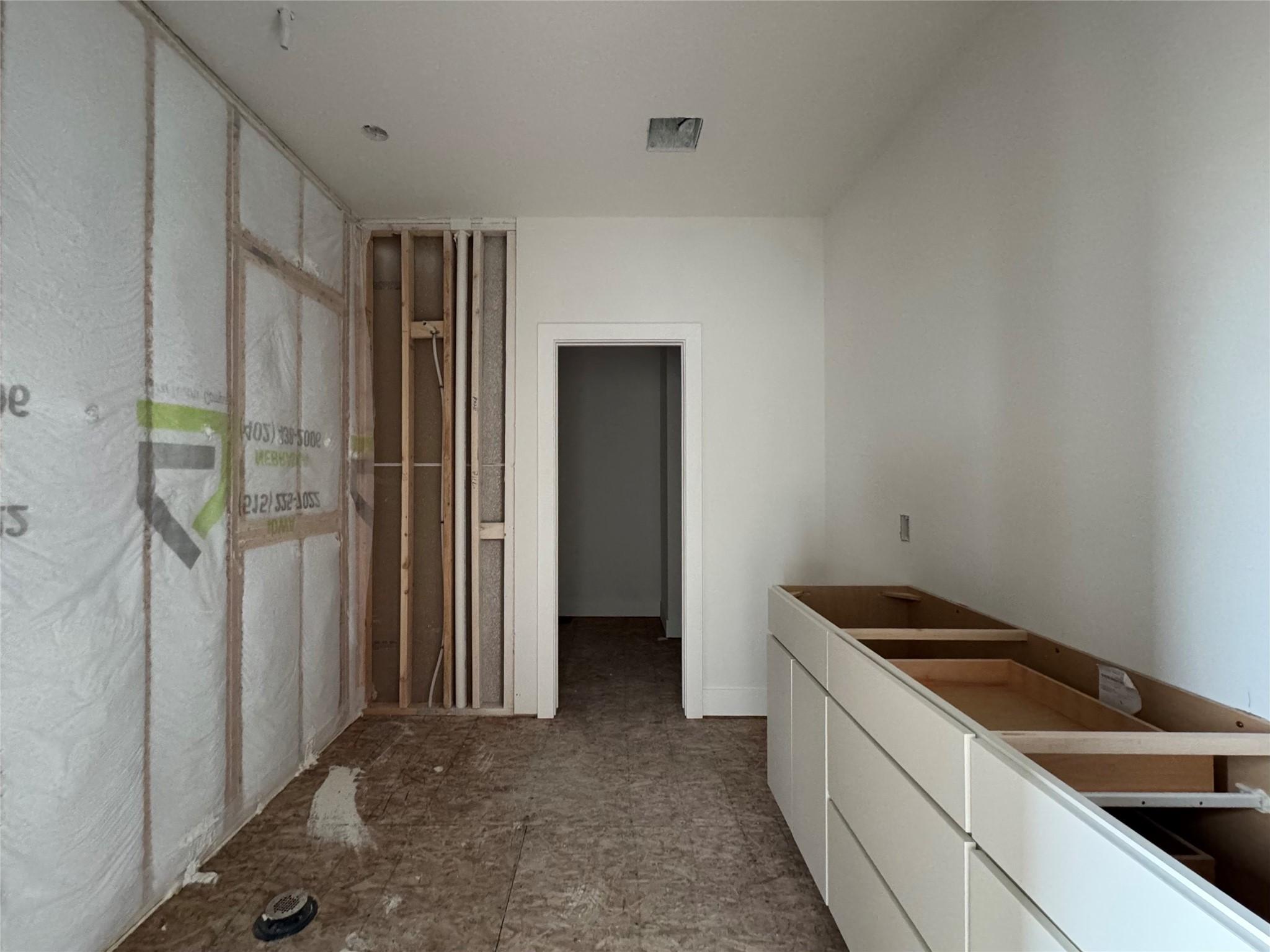 Johnston, Iowa, 50131, United States, 2 Bedrooms Bedrooms, ,3 BathroomsBathrooms,Residential,For Sale,1920594