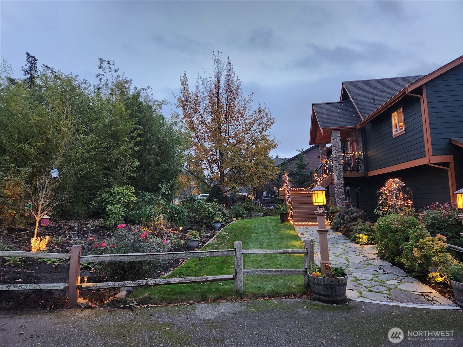 Camano Island, Washington, 98277, United States, 3 Bedrooms Bedrooms, ,3 BathroomsBathrooms,Residential,For Sale,2003067