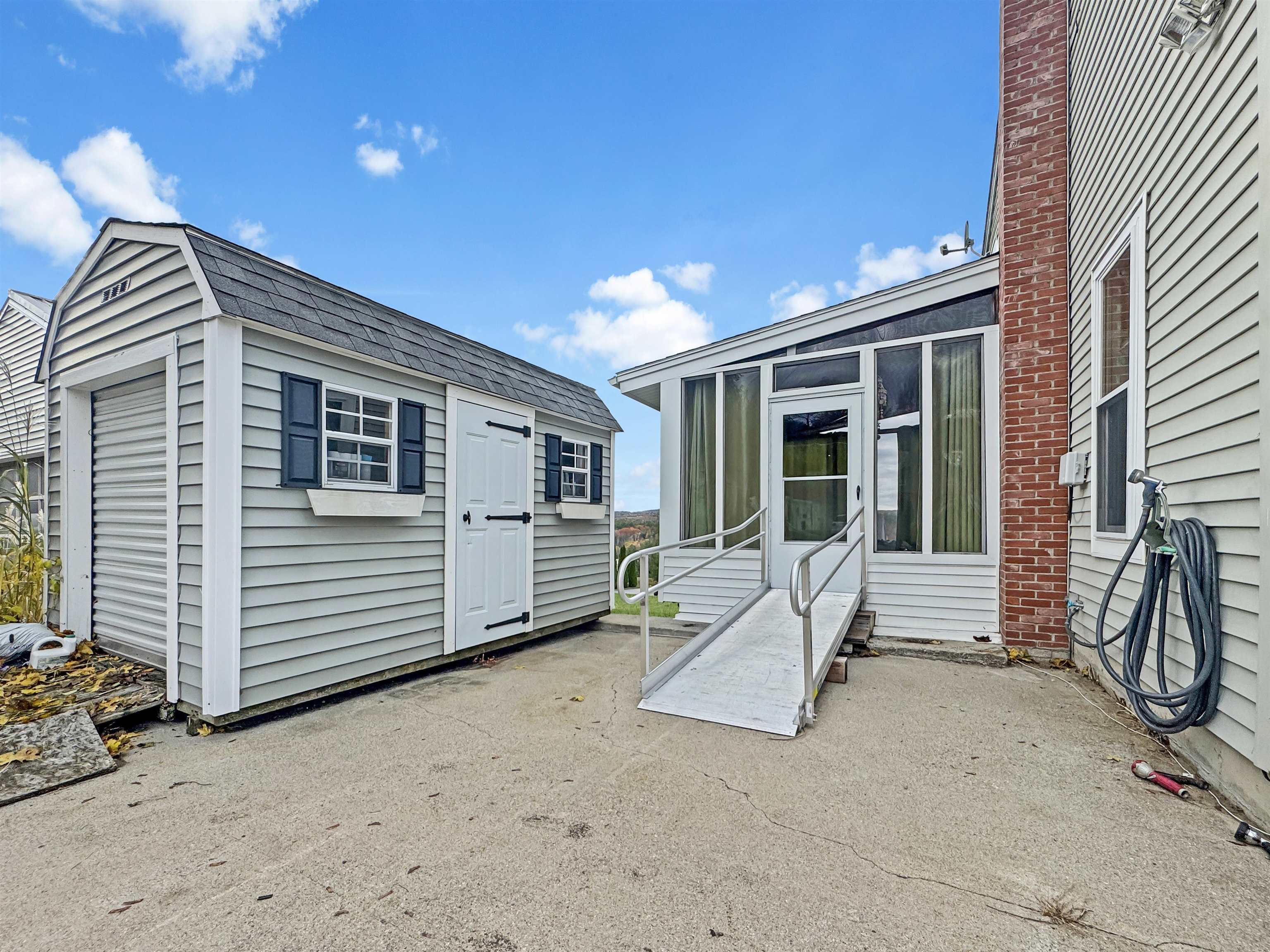 Epsom, New Hampshire, 03234, United States, 2 Bedrooms Bedrooms, ,3 BathroomsBathrooms,Residential,For Sale,1971379