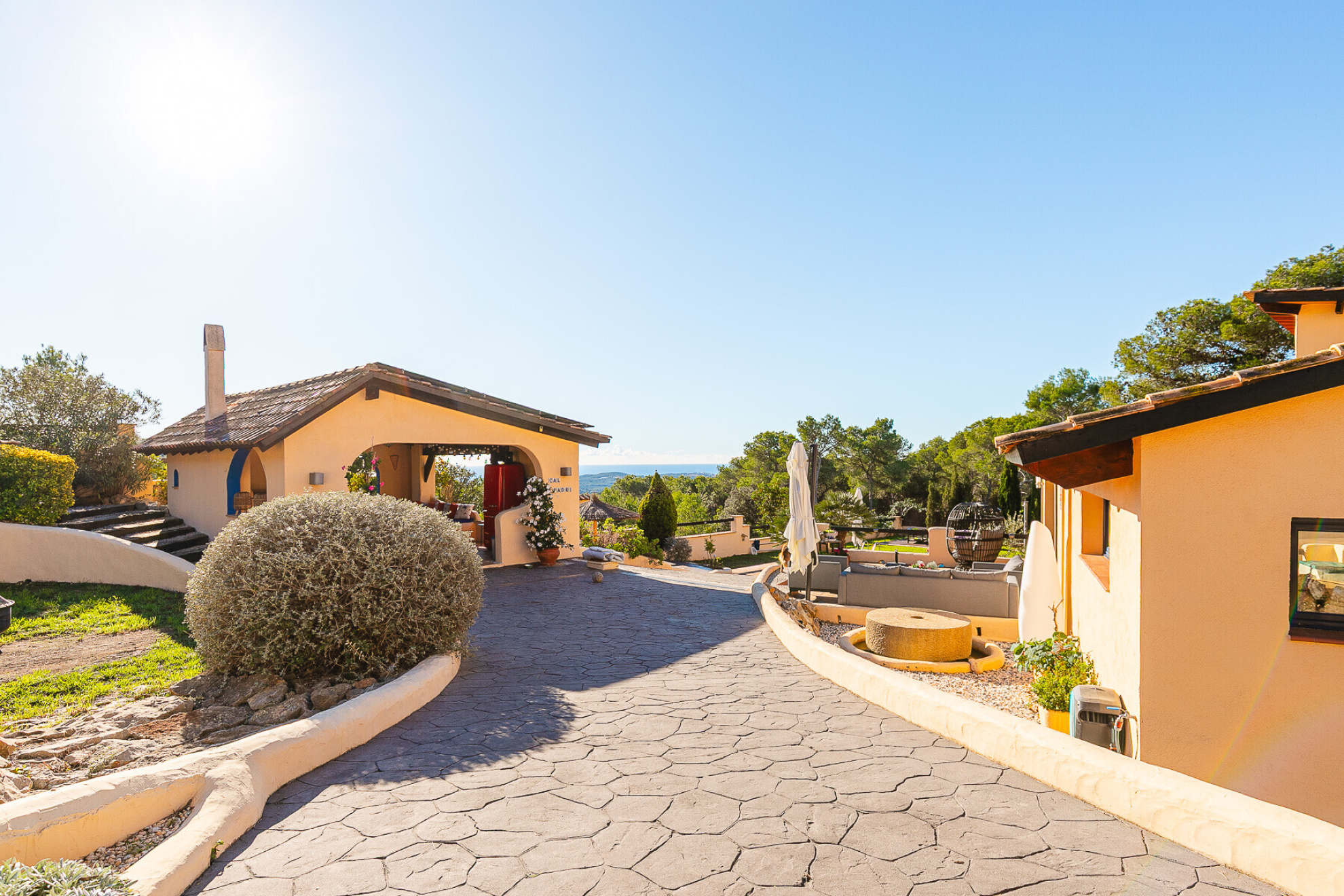  Beautiful Mediterranean villa with sea views in Mas Mestre, 15km from Sitges. - 物件實景