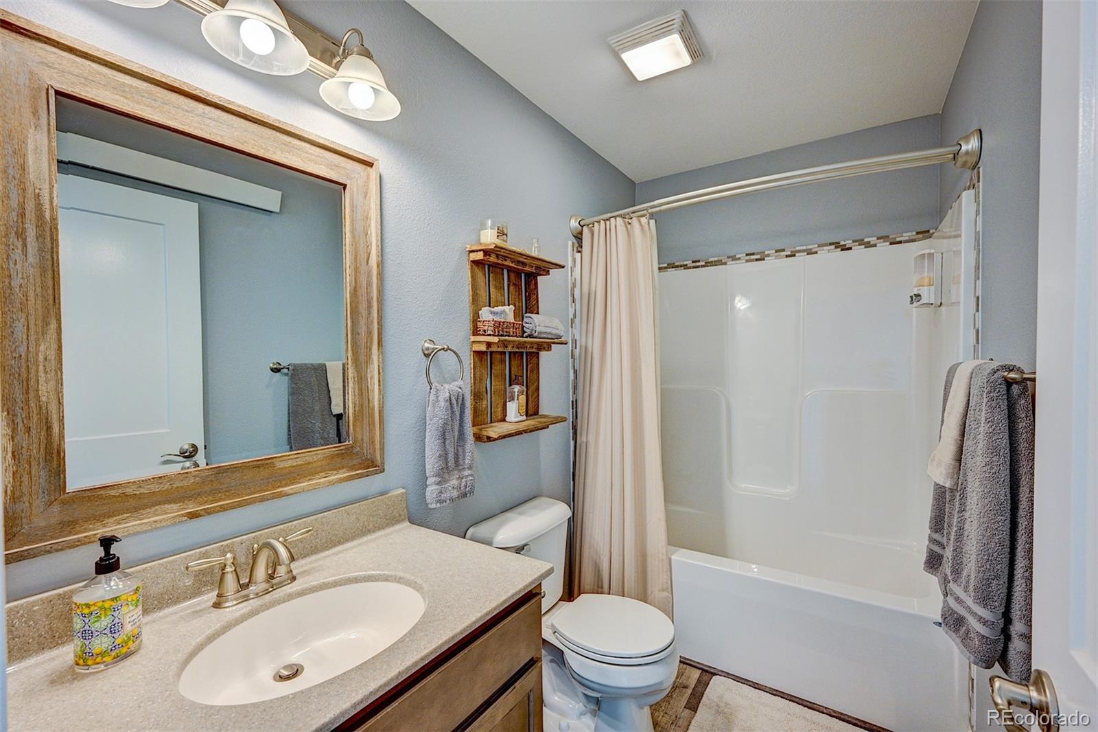Hartsel, Colorado, 80449, United States, 3 Bedrooms Bedrooms, ,1 BathroomBathrooms,Residential,For Sale,1848141