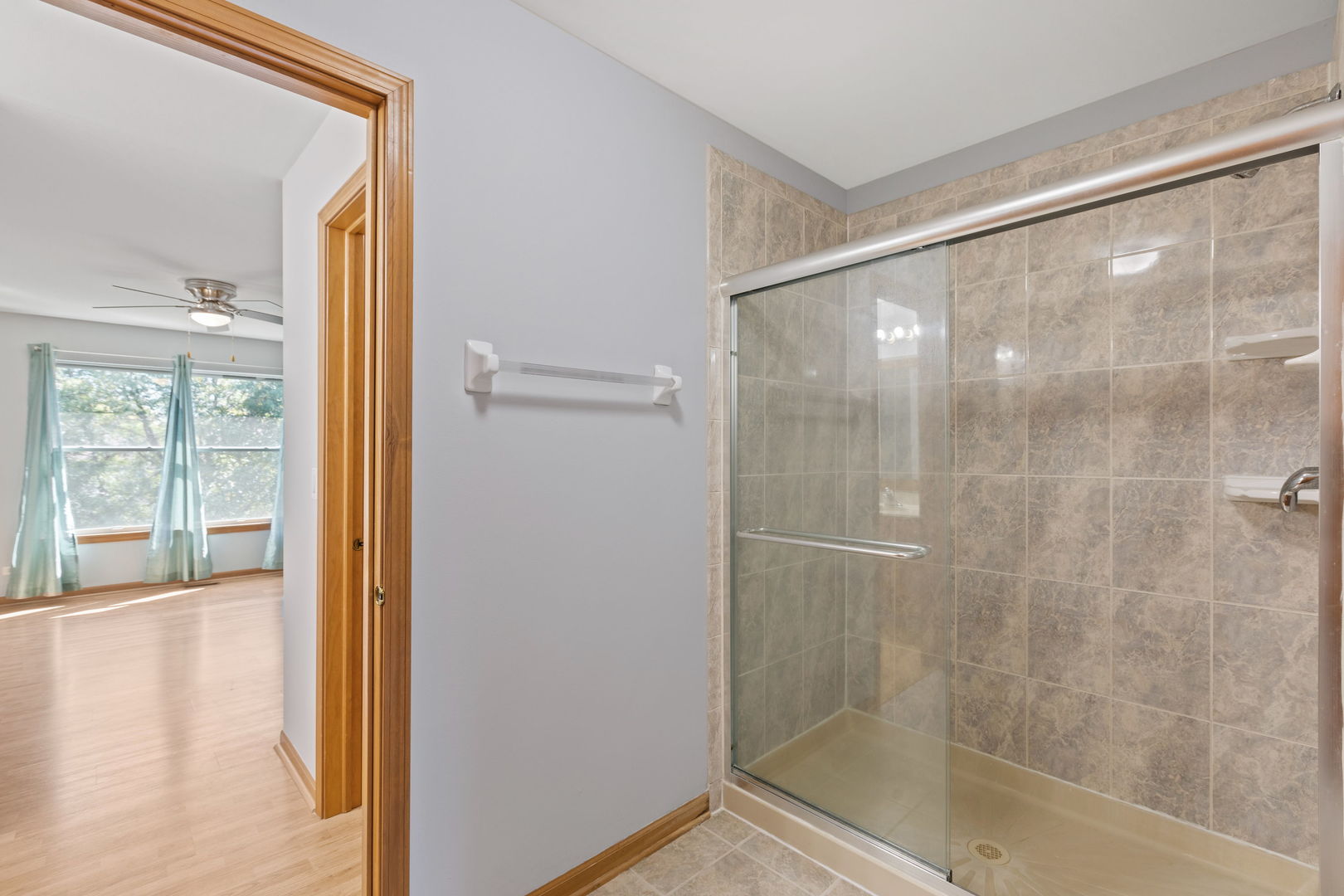 Sugar Grove, Illinois, 60554, United States, 5 Bedrooms Bedrooms, ,4 BathroomsBathrooms,Residential,For Sale,1949761