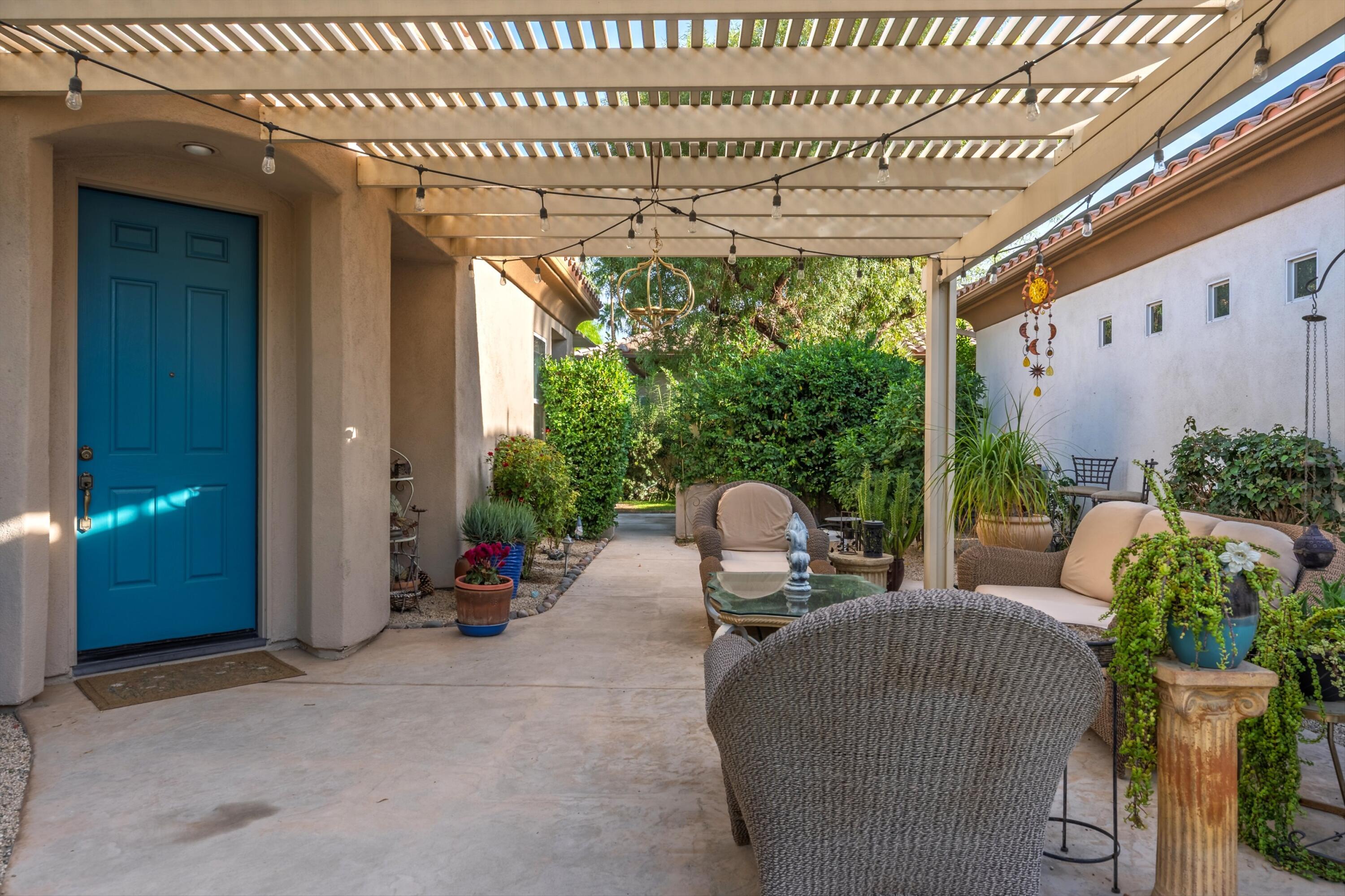 Rancho Mirage, California, 92270, United States, 2 Bedrooms Bedrooms, ,2 BathroomsBathrooms,Residential,For Sale,1989159