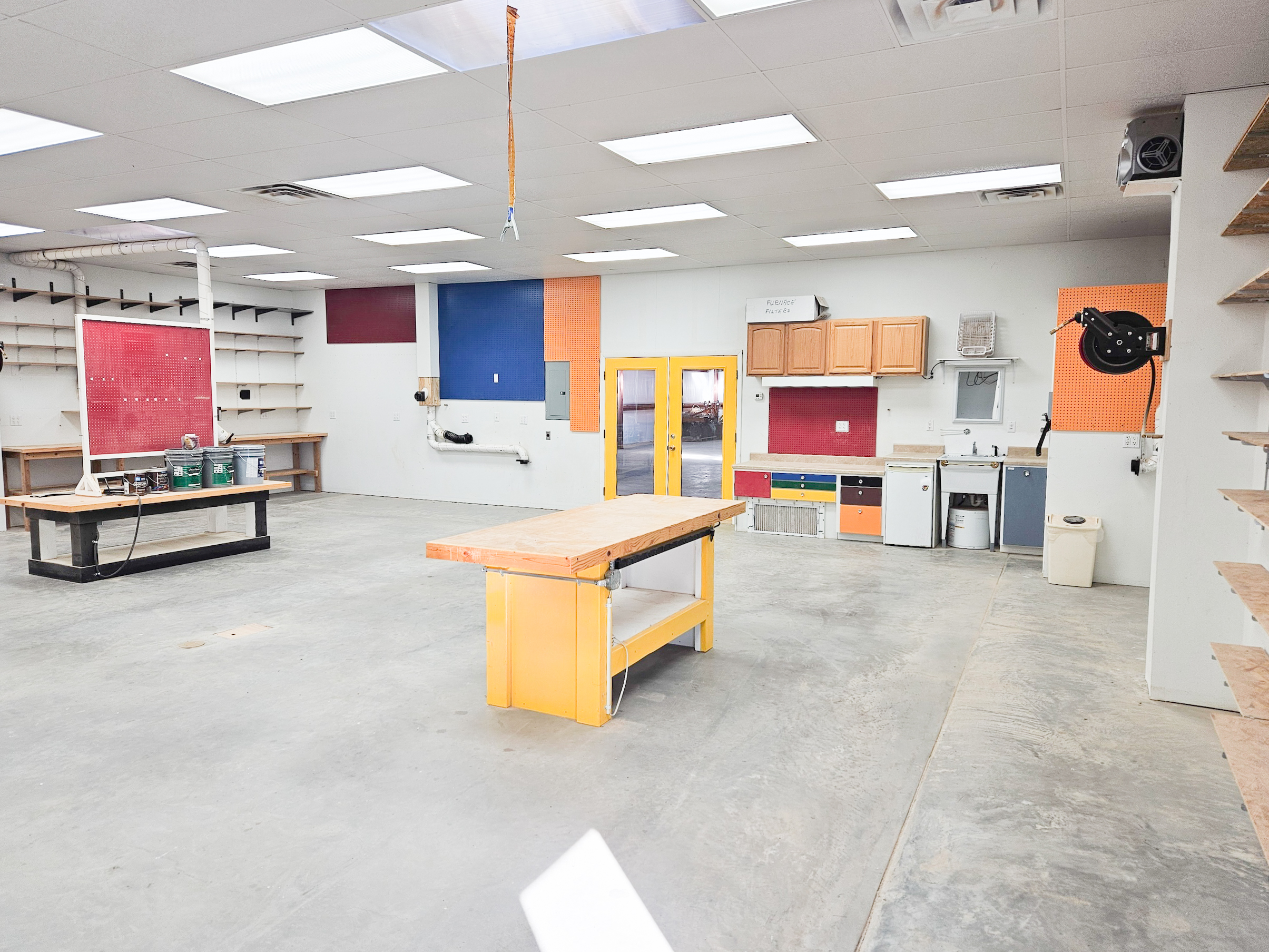 Belen, New Mexico, 87002, United States, 3 Bedrooms Bedrooms, ,3 BathroomsBathrooms,Residential,For Sale,1973805