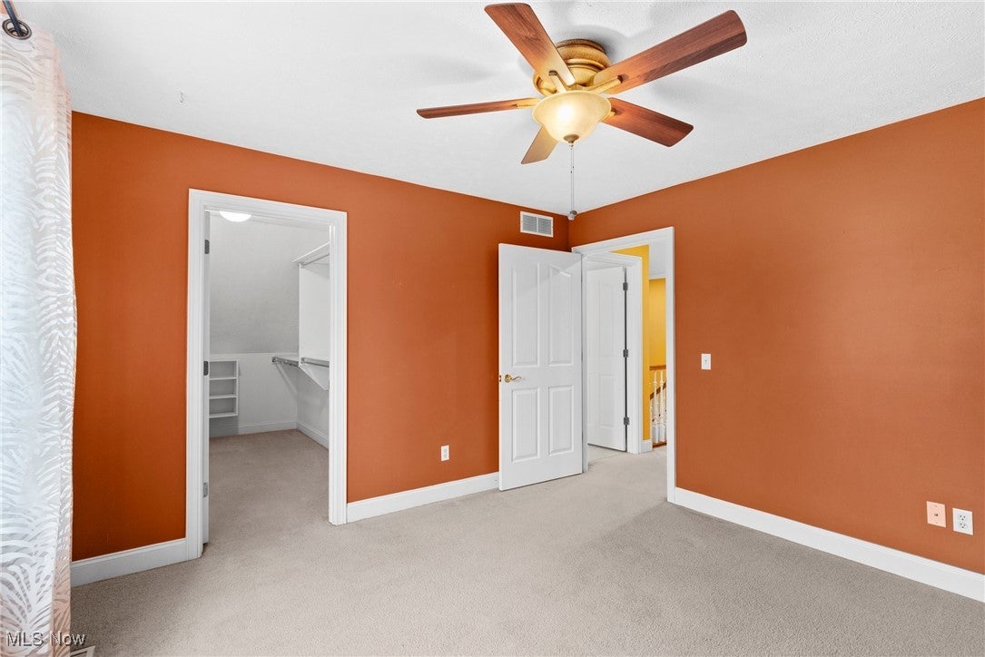 Chardon, Ohio, 44024, United States, 4 Bedrooms Bedrooms, ,5 BathroomsBathrooms,Residential,For Sale,1985731