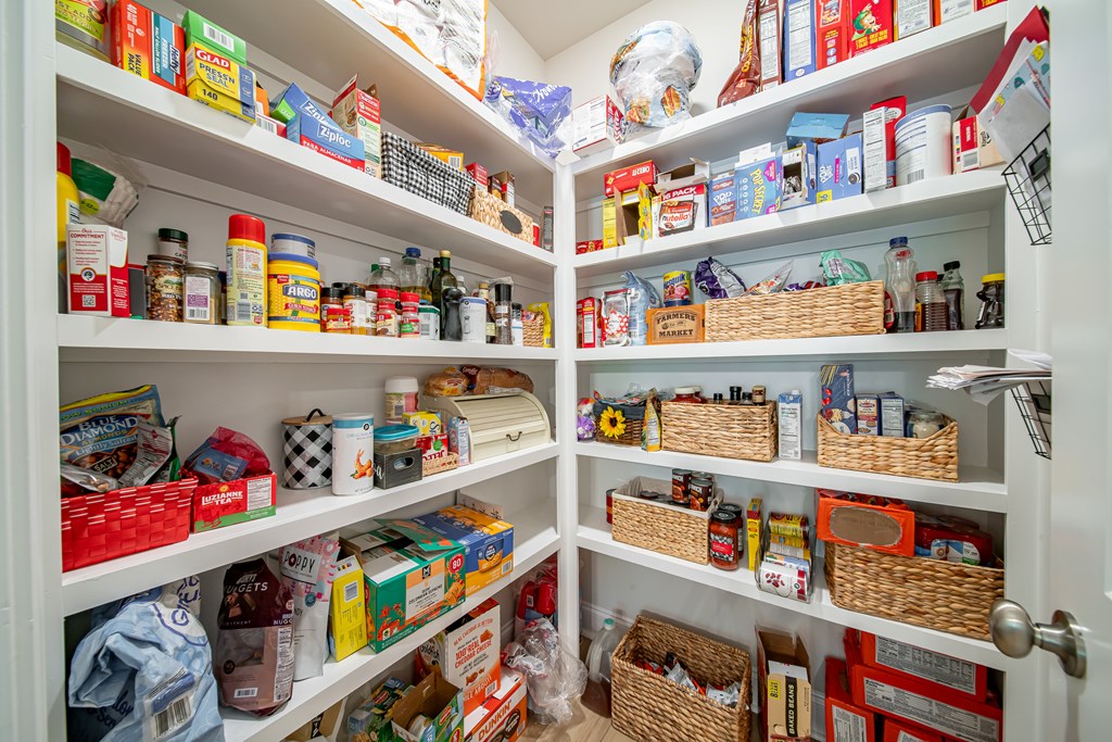 Fortson, Georgia, 31808, United States, 5 Bedrooms Bedrooms, ,4 BathroomsBathrooms,Residential,For Sale,1977025