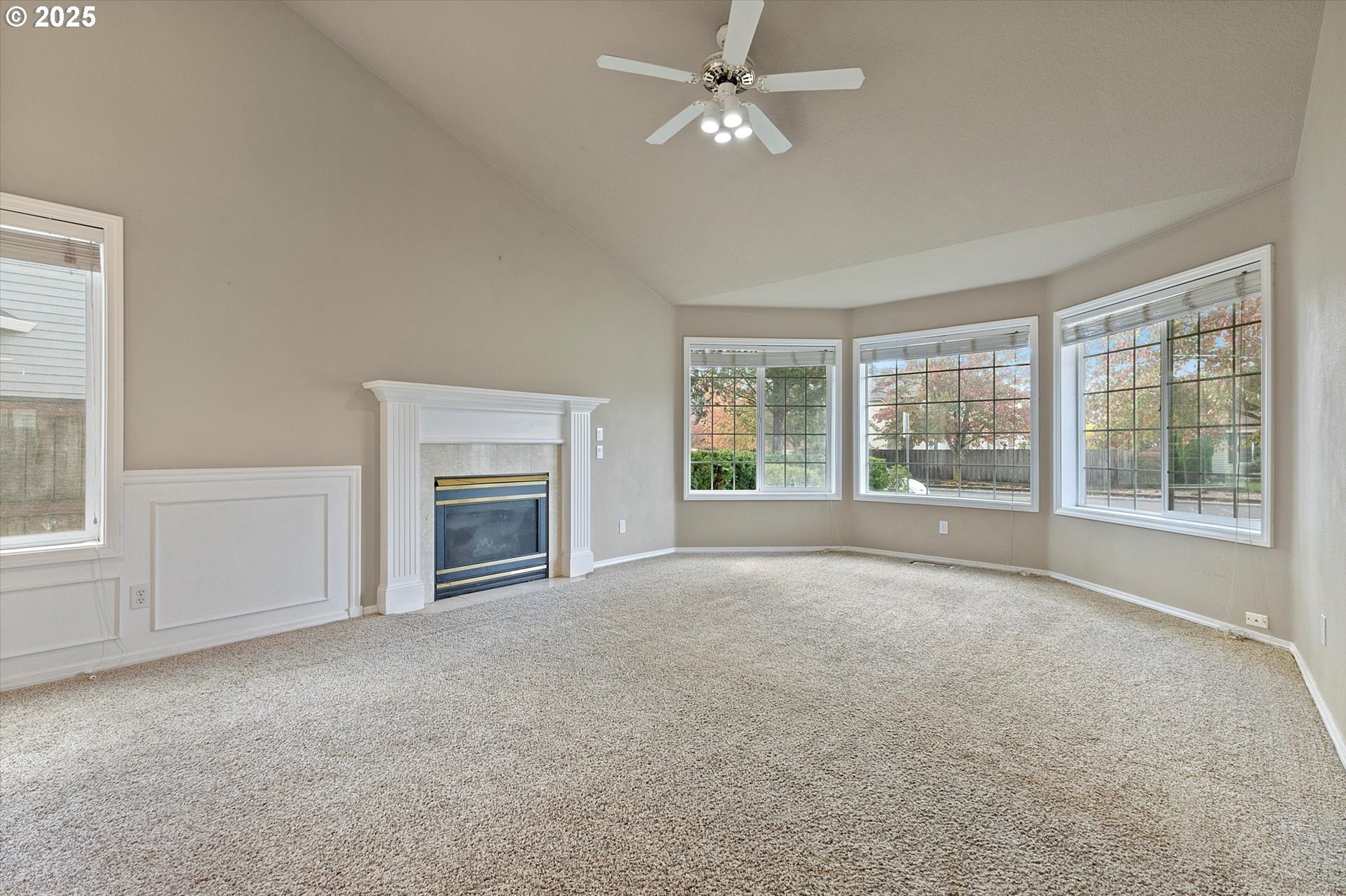 Newberg, Oregon, 97132, United States, 3 Bedrooms Bedrooms, ,2 BathroomsBathrooms,Residential,For Sale,1972944