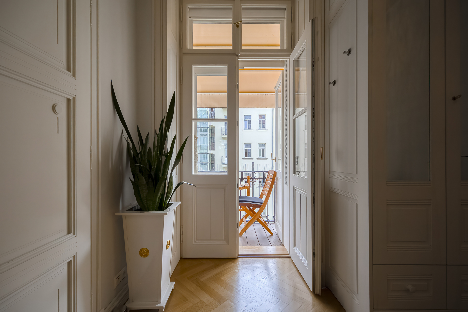  Refined 3-Bedroom Apartment on Janáckovo nábreží - 物件實景