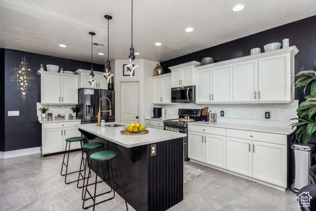 St. George, Utah, 84790, United States, 3 Bedrooms Bedrooms, ,3 BathroomsBathrooms,Residential,For Sale,1981524