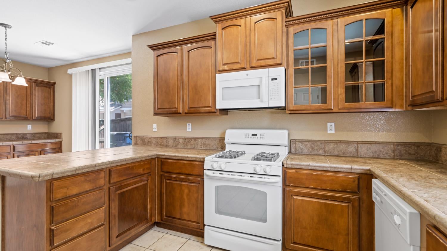Sacramento, California, 95835, United States, 3 Bedrooms Bedrooms, ,3 BathroomsBathrooms,Residential,For Sale,1898303