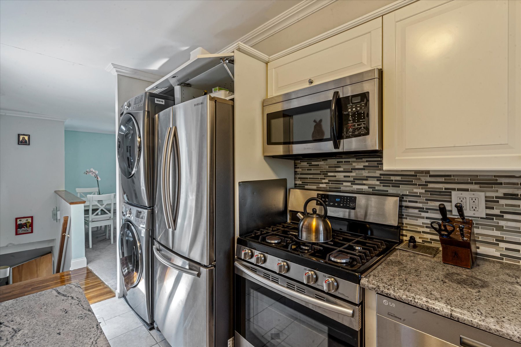  209-87 18th Avenue Unit# 196, Bayside, NY, 11360 - 物件實景