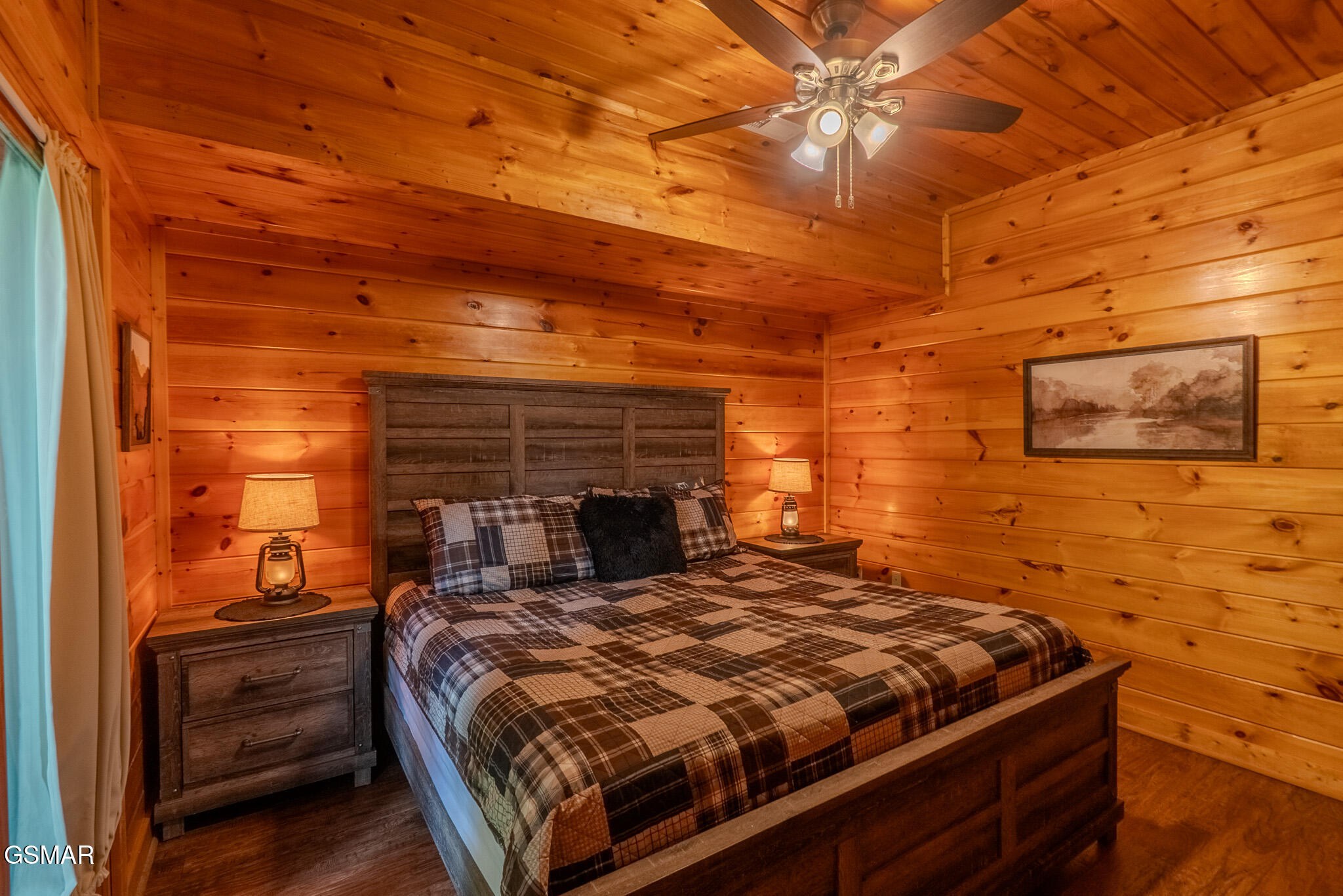 Gatlinburg, Tennessee, 37738, United States, 5 Bedrooms Bedrooms, ,4 BathroomsBathrooms,Residential,For Sale,1835099