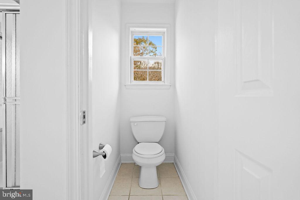 Upper Marlboro, Maryland, 20772, United States, 5 Bedrooms Bedrooms, ,4 BathroomsBathrooms,Residential,For Sale,1988890