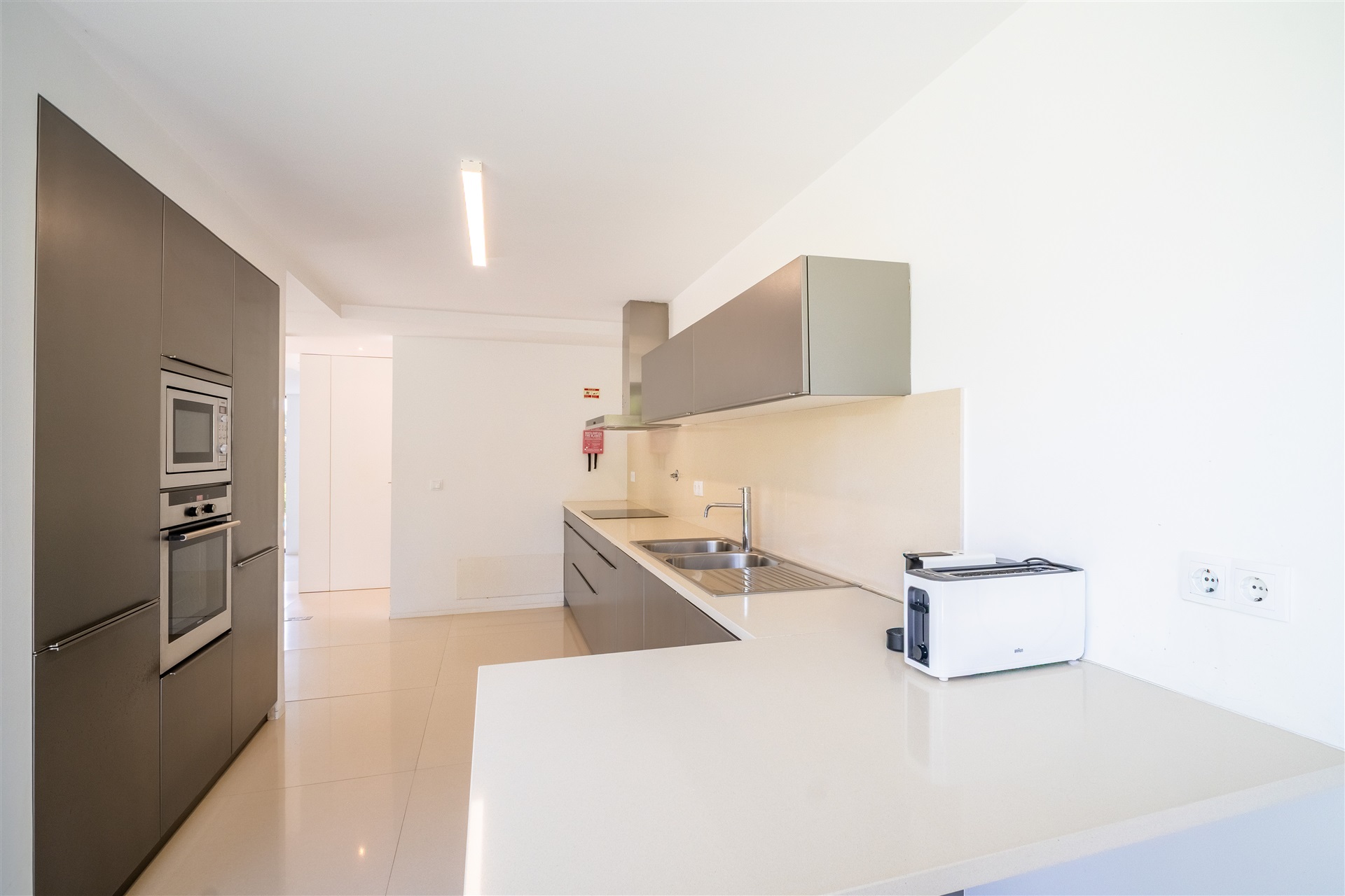  Semi-detached house, 3 bedrooms, for Sale - 物件實景