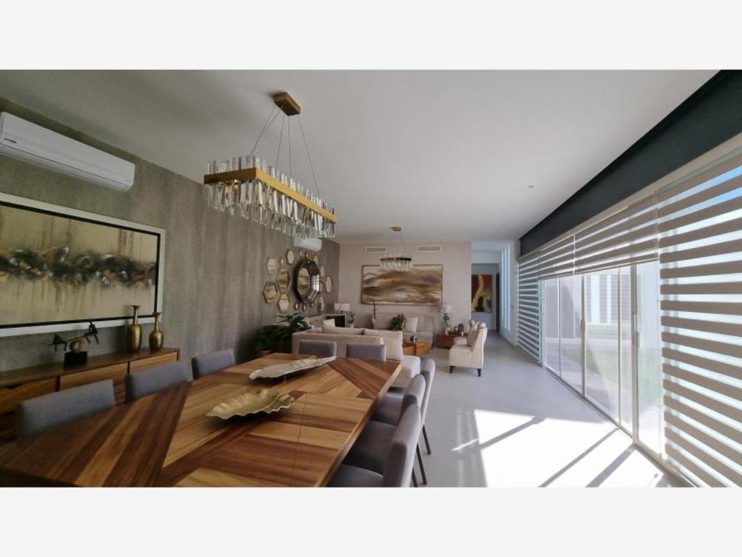 REAL DE MAPIMI, Torreón, Coahuila de Zaragoza, 27106, Mexico, 5 Bedrooms Bedrooms, ,5 BathroomsBathrooms,Residential,For Sale,REAL DE MAPIMI,1608723