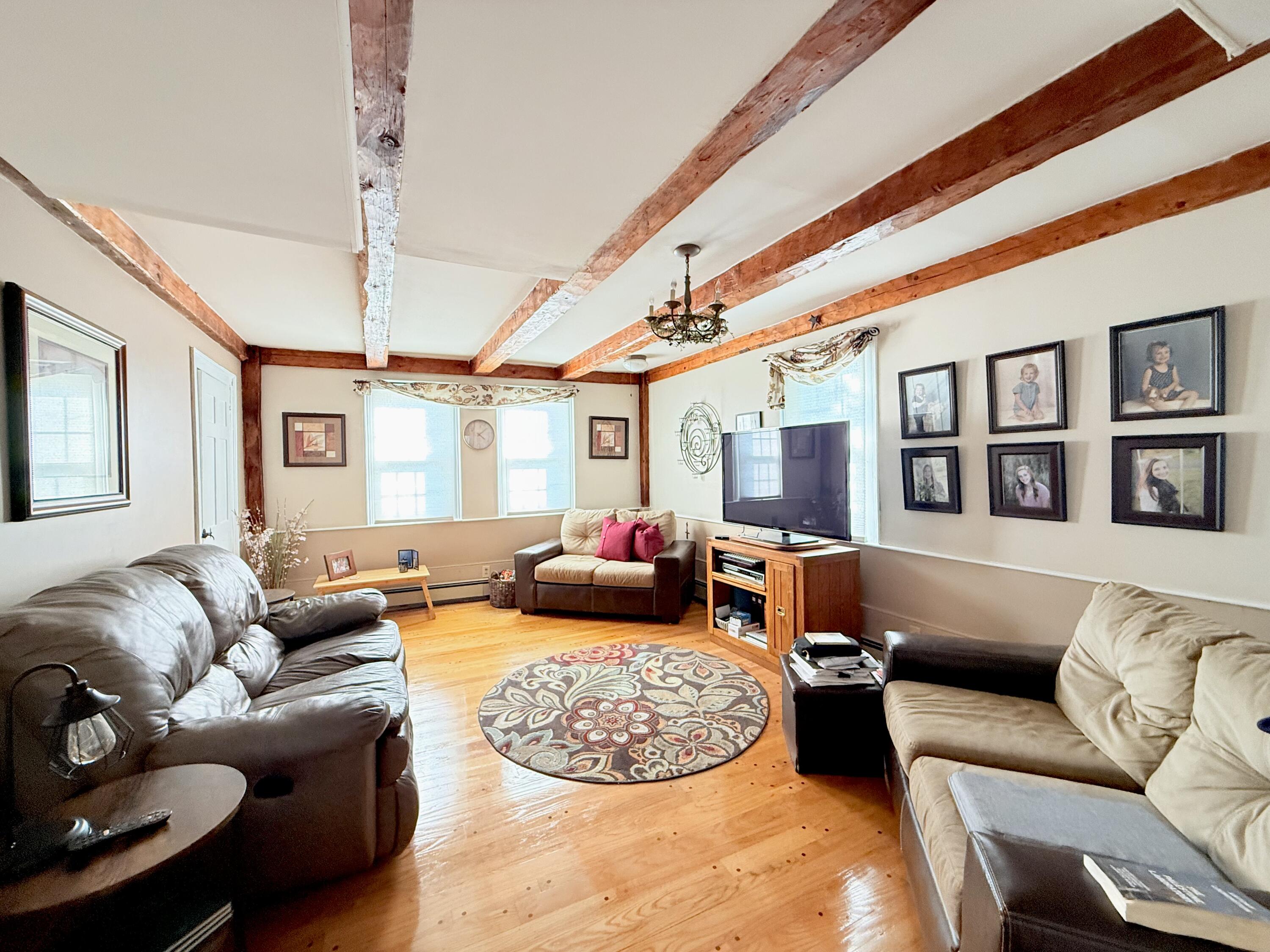 Sanford, Maine, 04083, United States, 4 Bedrooms Bedrooms, ,2 BathroomsBathrooms,Residential,For Sale,1916865