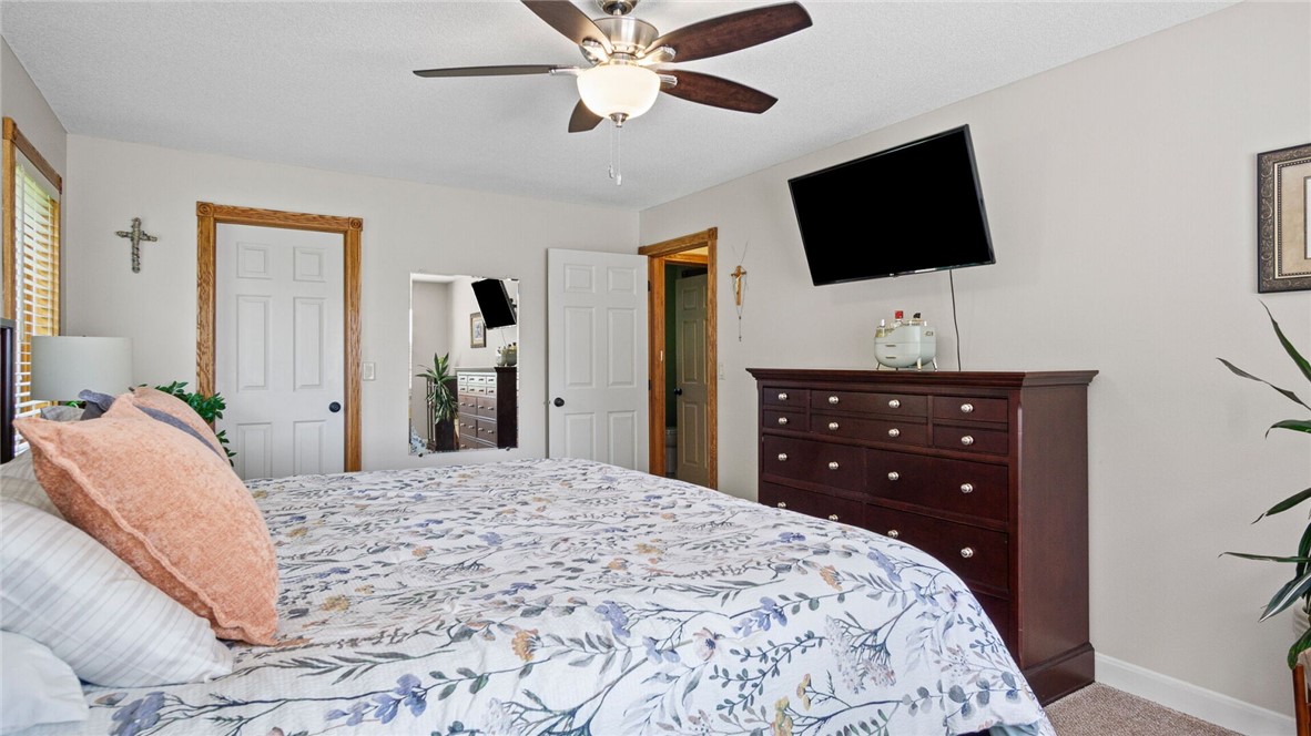 Bloomer, Wisconsin, 54724, United States, 4 Bedrooms Bedrooms, ,3 BathroomsBathrooms,Residential,For Sale,1983863