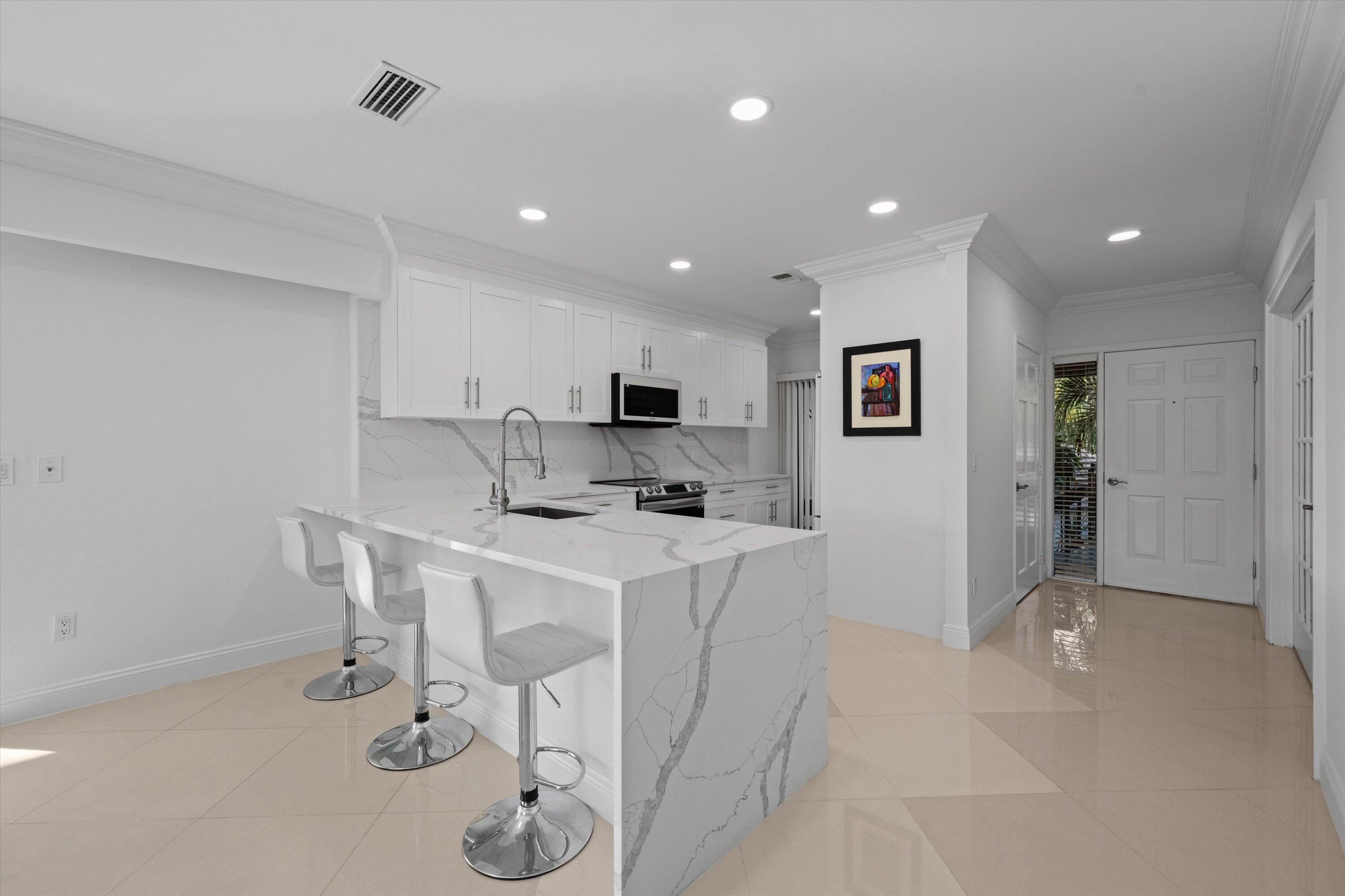  13321 Polo Club Road C203 - 物件實景