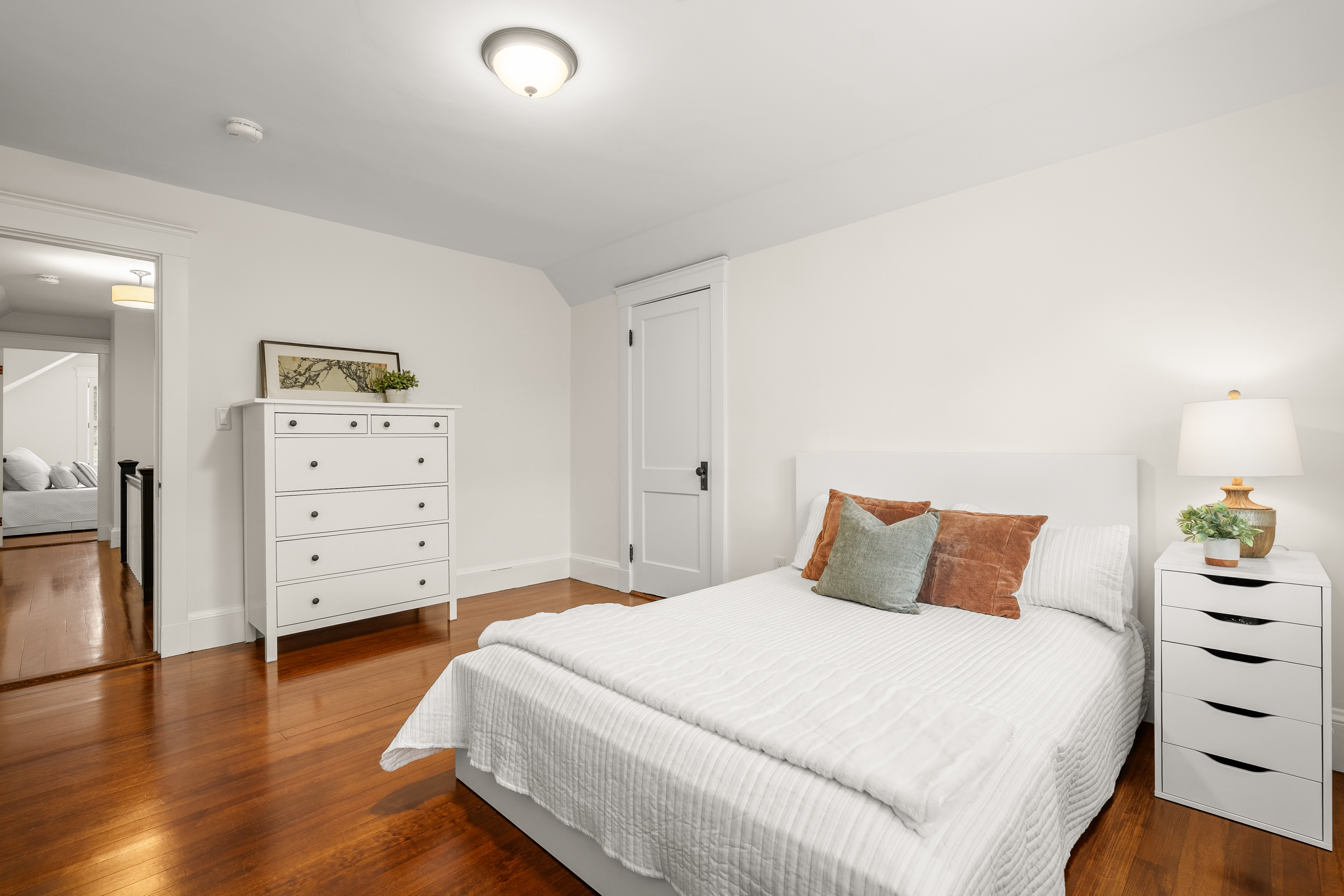  45 Hillside, Unit 2, Arlington, MA, 02476 - 物件實景