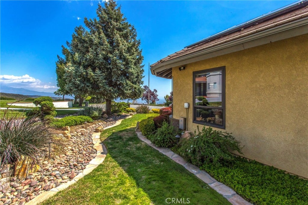 Yucaipa, California, 92399, United States, 3 Bedrooms Bedrooms, ,3 BathroomsBathrooms,Residential,For Sale,1792415