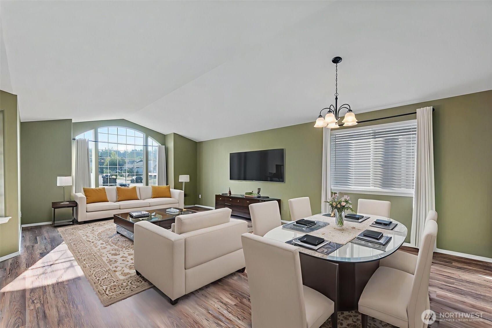 Olympia, Washington, 98501, United States, 3 Bedrooms Bedrooms, ,1 BathroomBathrooms,Residential,For Sale,1939263