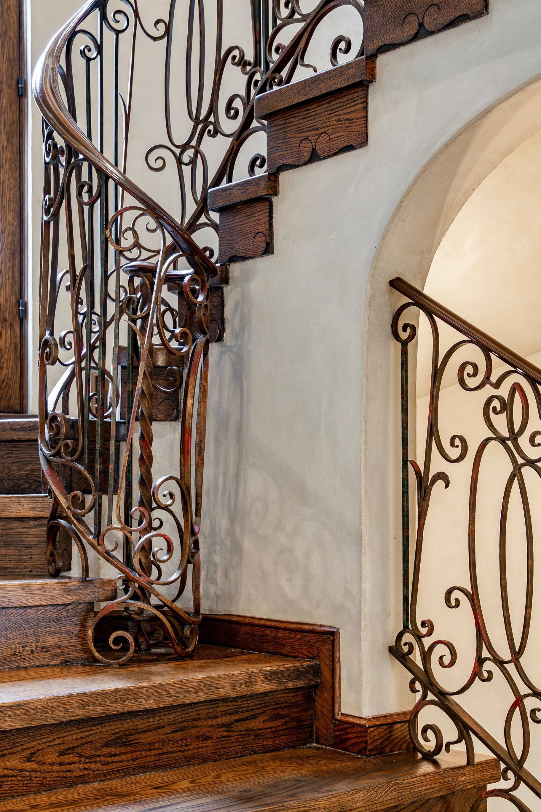  An Exquisite Norman French Manor Nestled in Gilmer Park - 物件實景