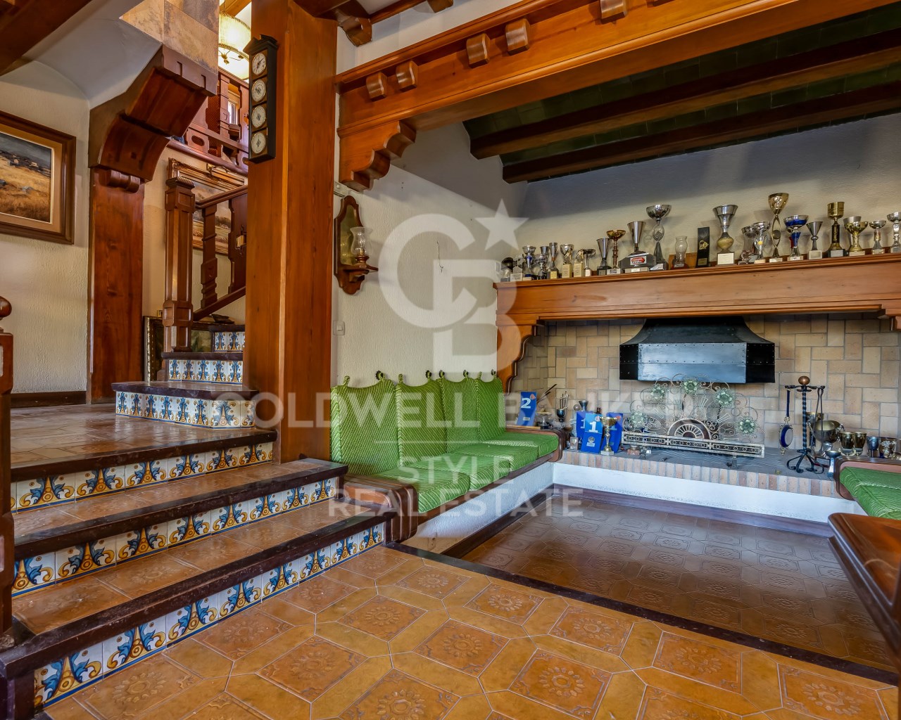 Castellví de Rosanes, Catalonia, ES, 5 Bedrooms Bedrooms, ,3 BathroomsBathrooms,Residential,For Sale,1722503