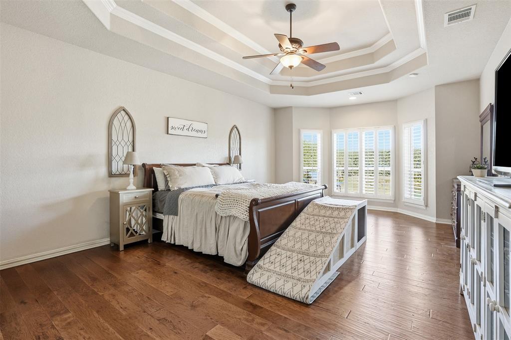 Cleburne, Texas, 76033, United States, 4 Bedrooms Bedrooms, ,3 BathroomsBathrooms,Residential,For Sale,2002191