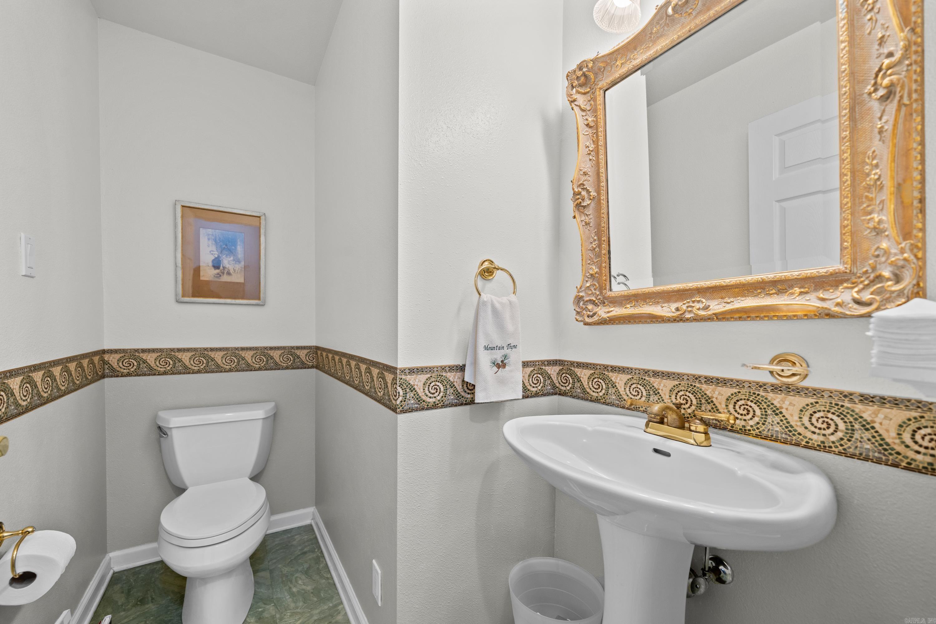 Jessieville, Arkansas, 71949, United States, 10 Bedrooms Bedrooms, ,11 BathroomsBathrooms,Residential,For Sale,2008593