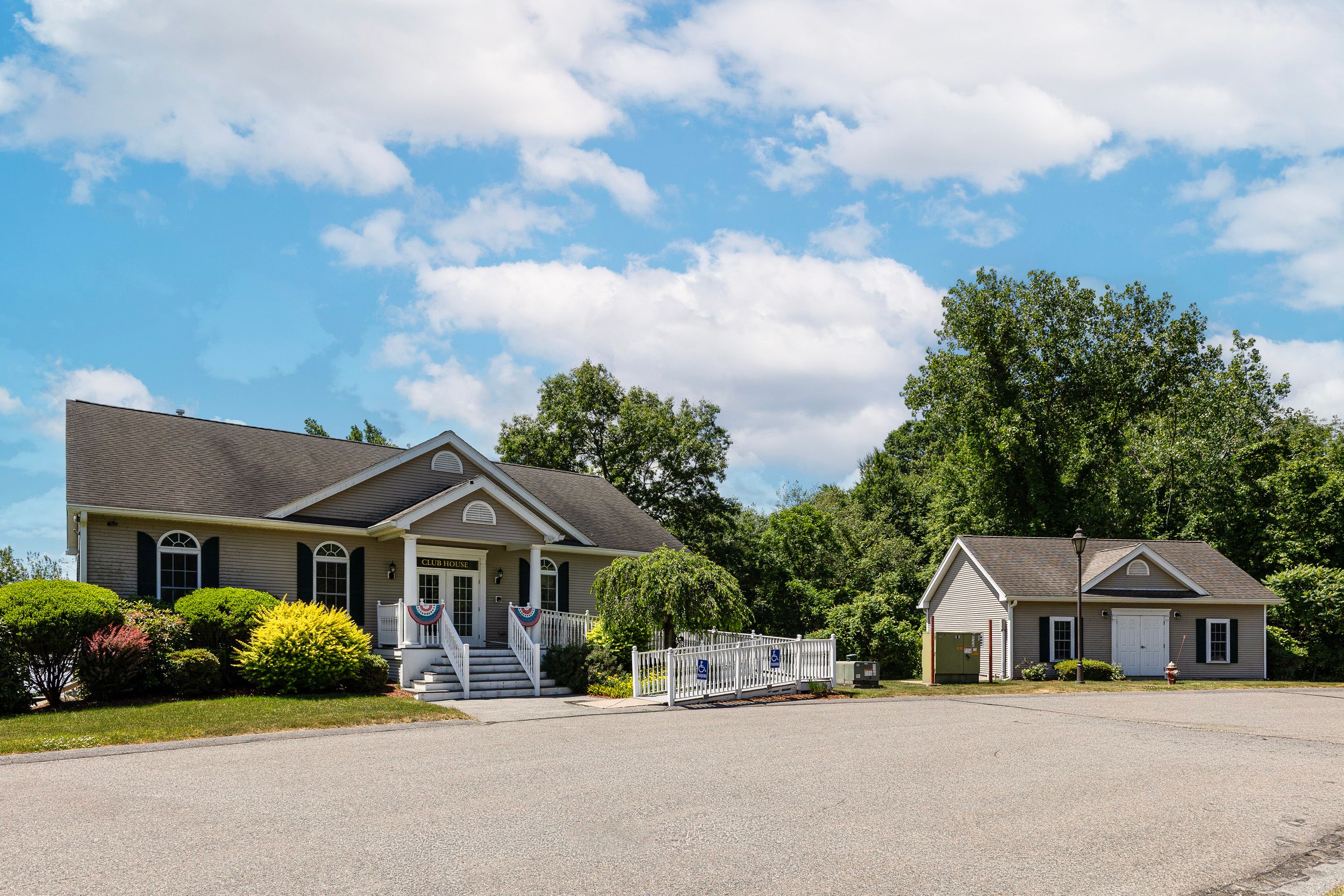  16 Ashton Lane, Millbury, MA 01527 - 物件實景