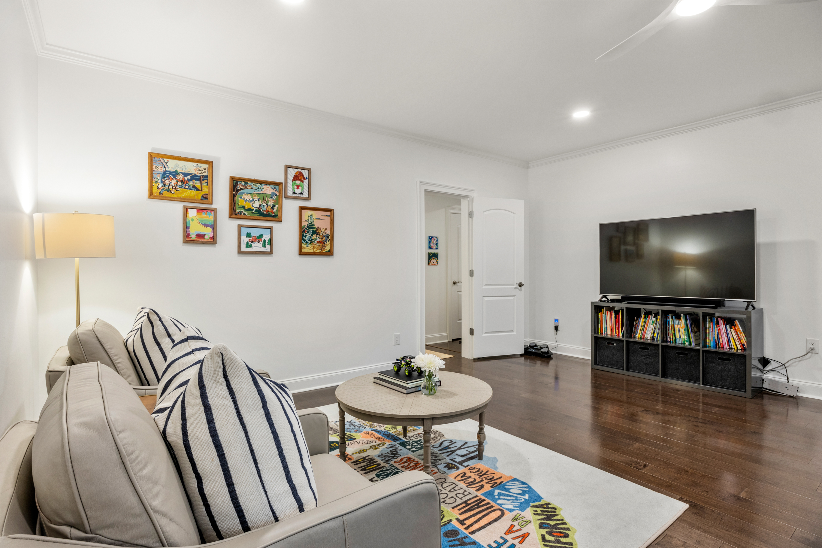  Impeccably Maintained Home in an Exclusive Gated Enclave - 物件實景