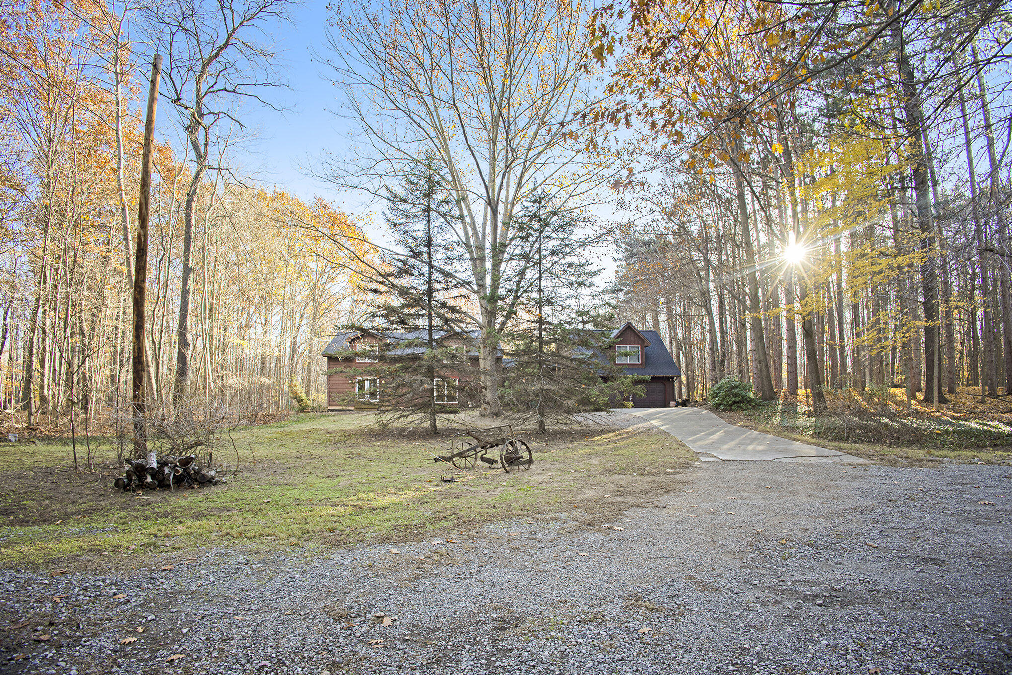 Holland, Michigan, 49423, United States, 4 Bedrooms Bedrooms, ,3 BathroomsBathrooms,Residential,For Sale,2000923