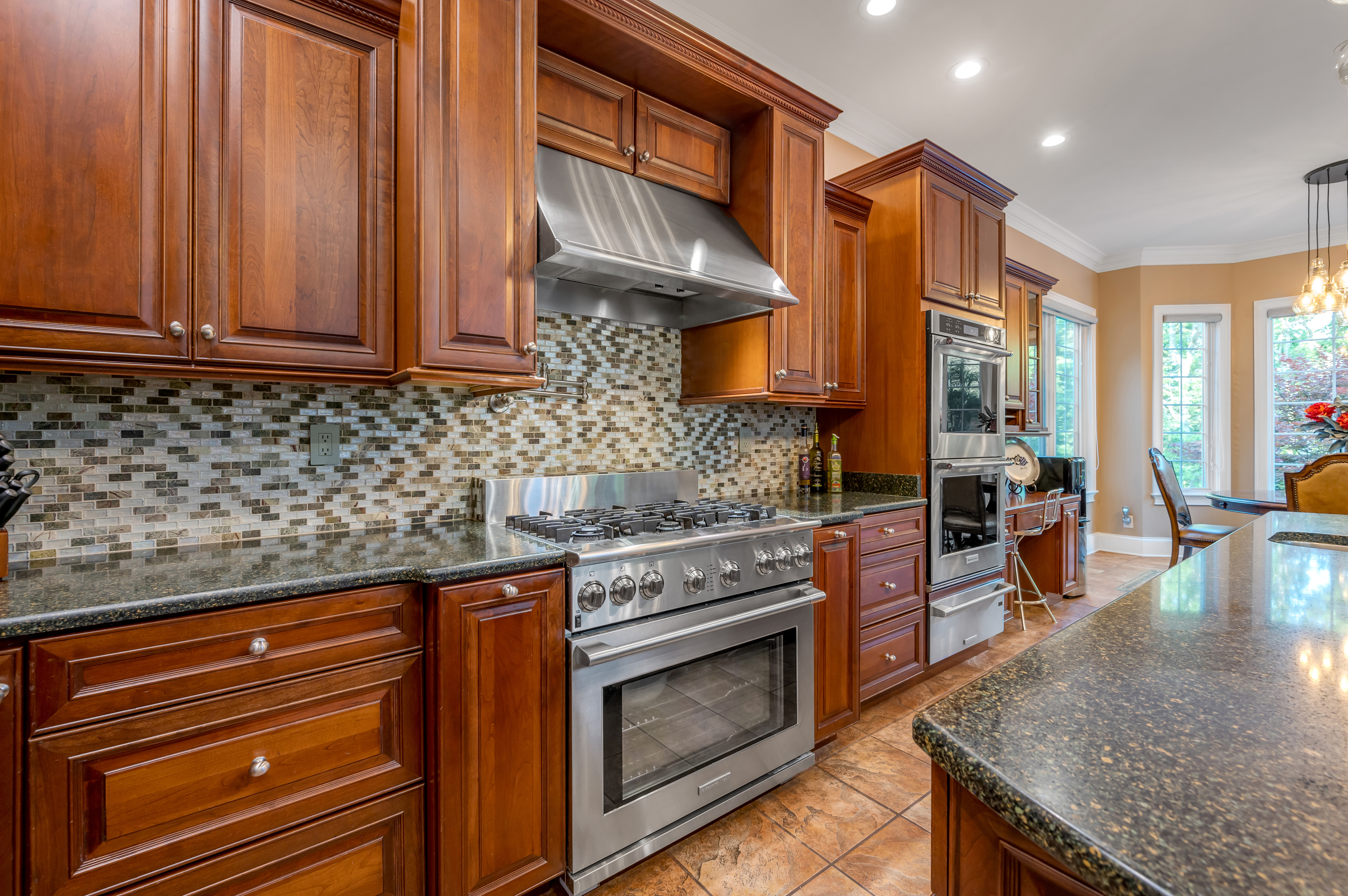  315 Whispering Brook Drive - 物件實景