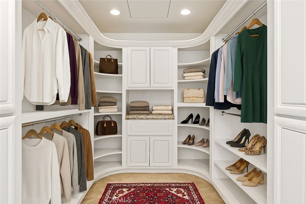 Victorville, California, 92395, United States, 4 Bedrooms Bedrooms, ,3 BathroomsBathrooms,Residential,For Sale,1991759