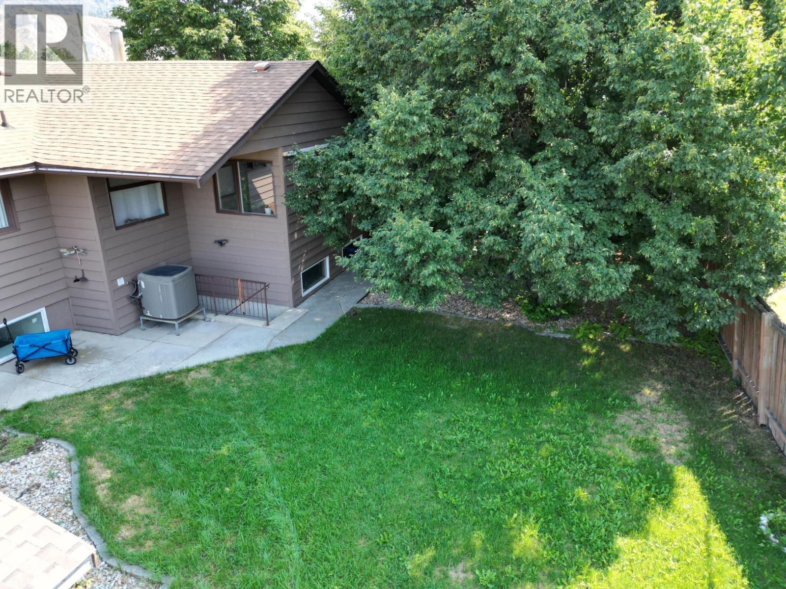 KAMLOOPS, British Columbia, V2C 4Y6, CA, 3 Bedrooms Bedrooms, ,2 BathroomsBathrooms,Residential,For Sale,1950750