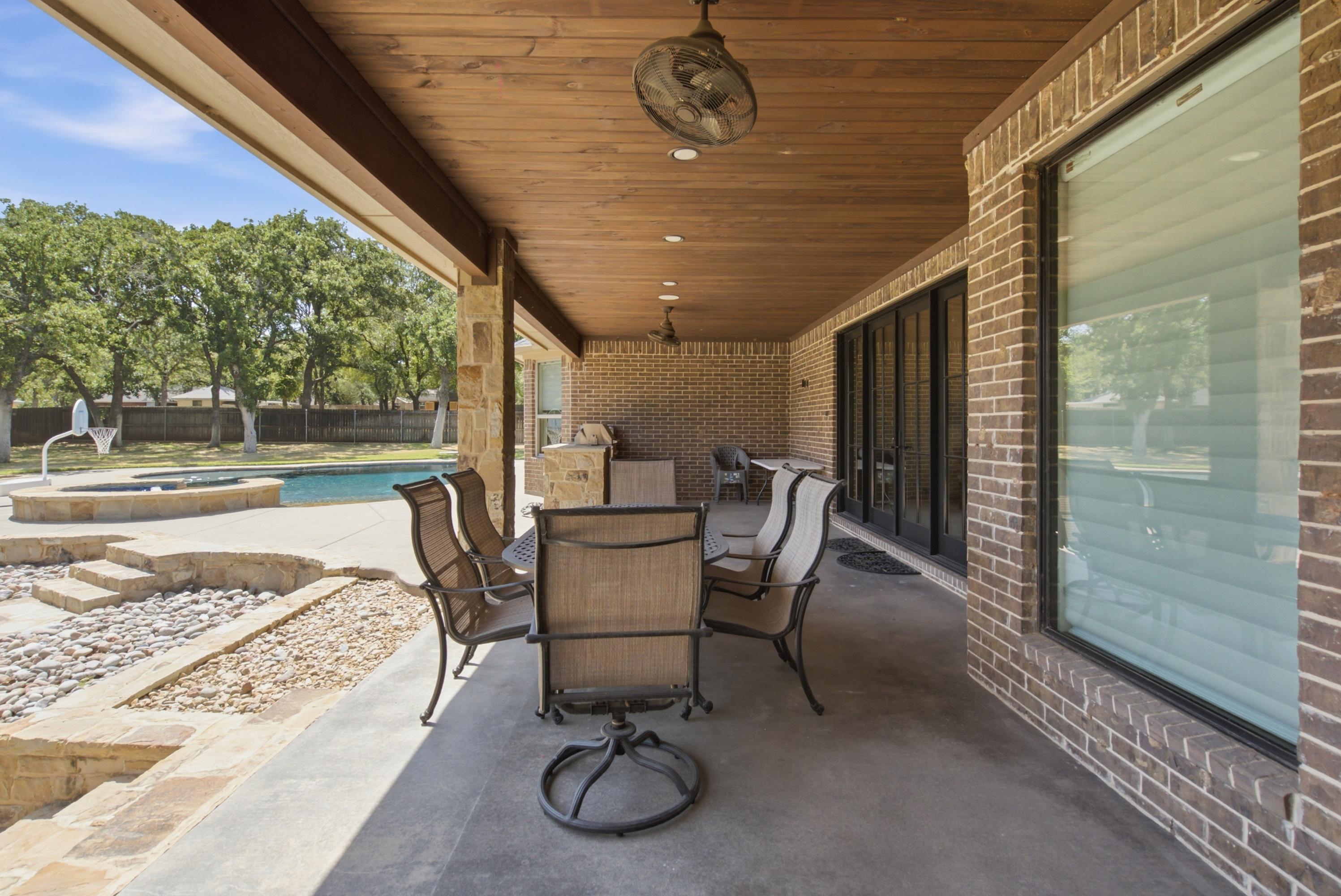  116 Timberview Drive, Graham, TX, 76450 - 物件實景